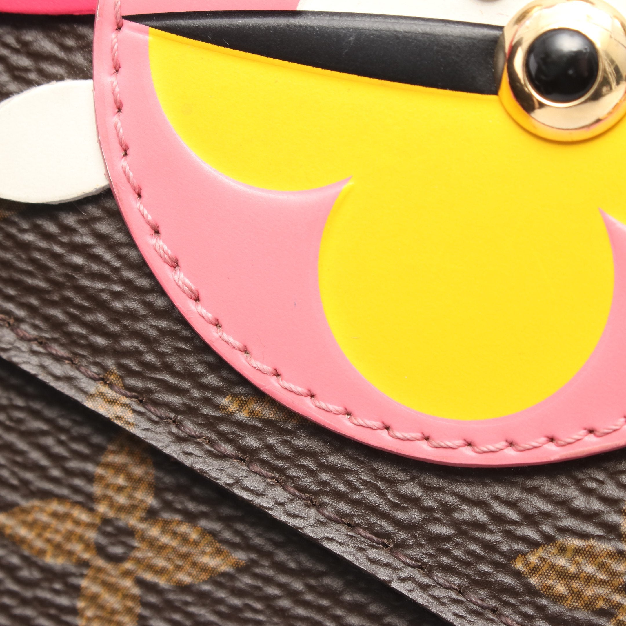 tripleS ハッチ VIP objekt ポシェットフェリシー ハッピーバード モノグラム チェーンショルダー