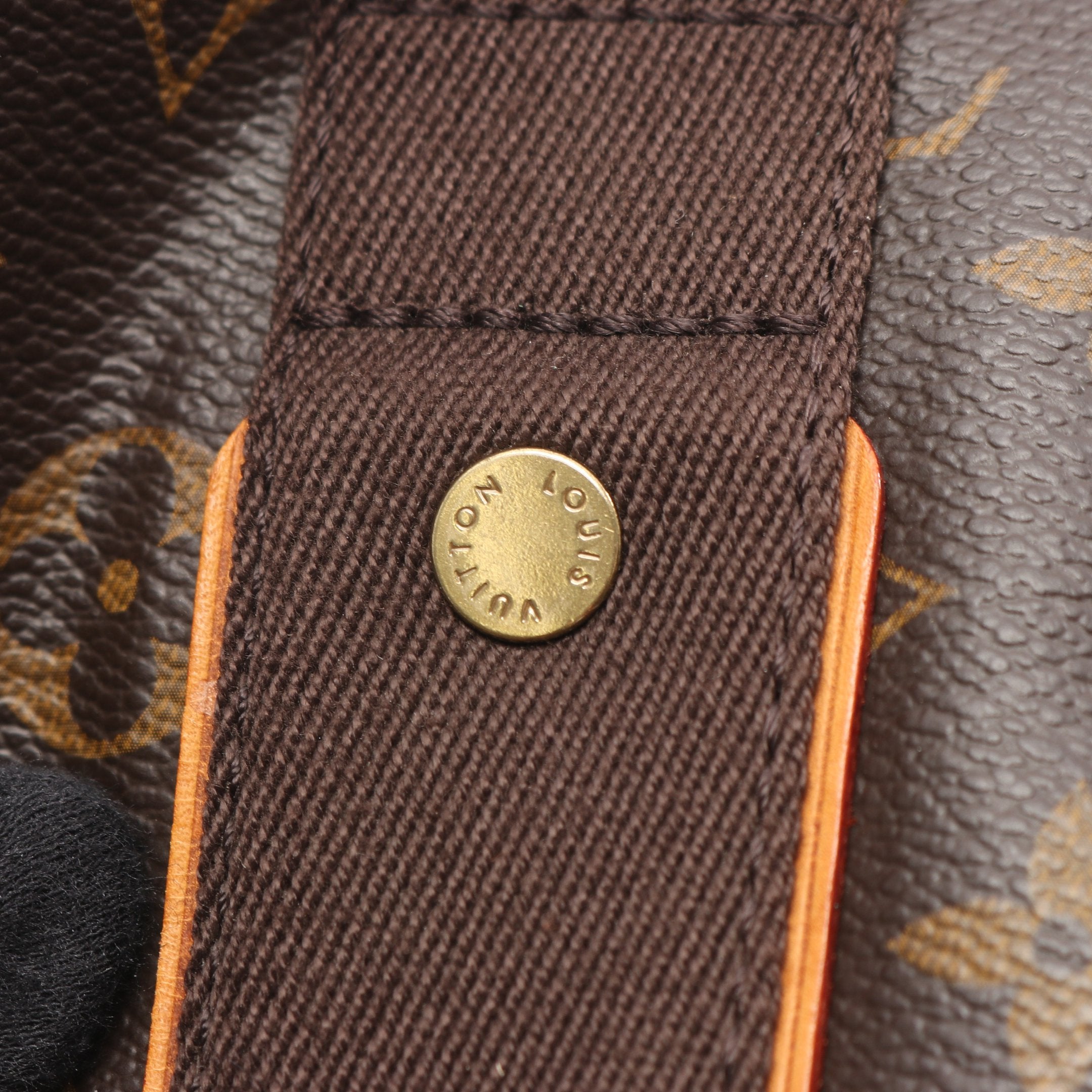 ポケットファイター ルイ・ヴィトン LOUIS VUITTON カバ ボブール 