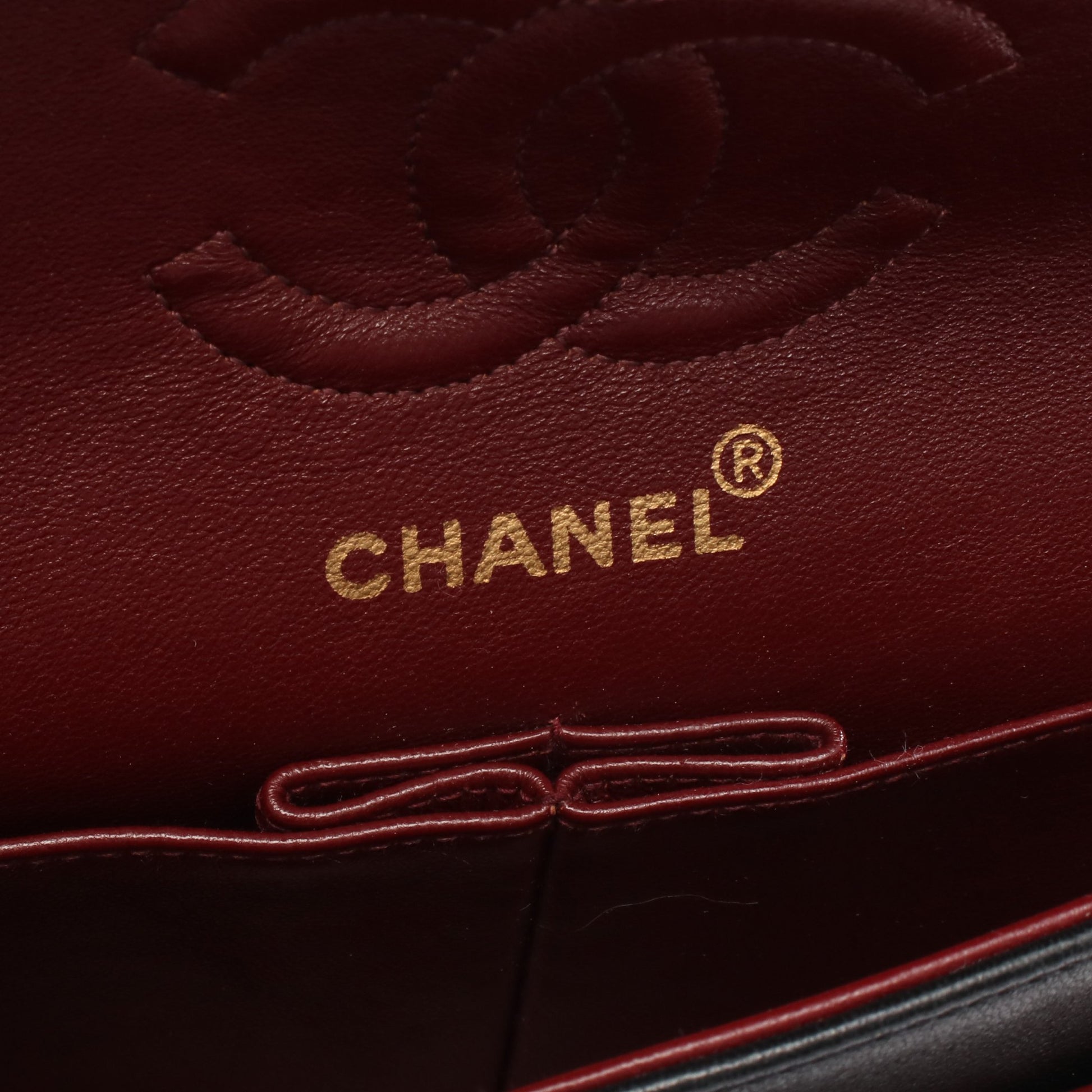 マトラッセ Wフラップ Wチェーンショルダーバッグ ラムスキン ブラック ゴールド金具 シャネル バッグ CHANEL