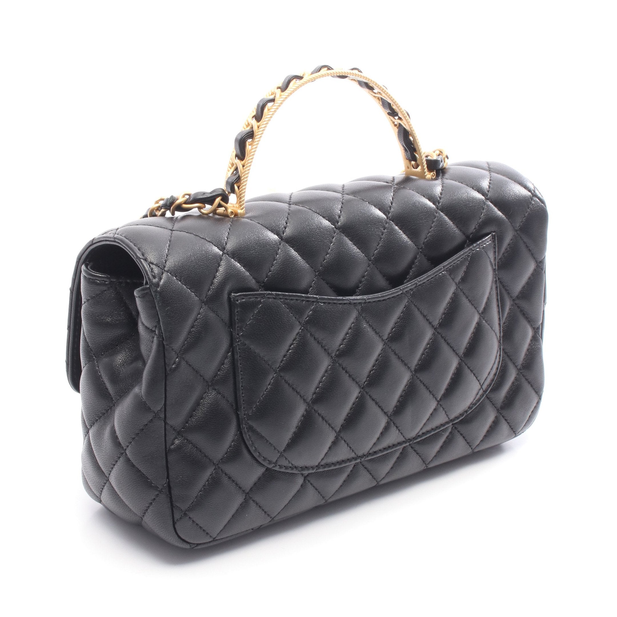 マトラッセ チェーンショルダーバッグ ラムスキン ブラック ゴールド