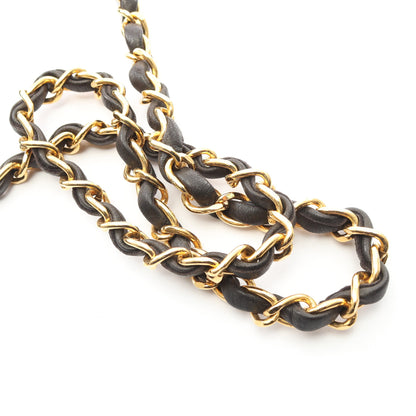 マトラッセ チェーンショルダーバッグ ラムスキン ブラック ゴールド金具 プッシュロック シャネル バッグ CHANEL