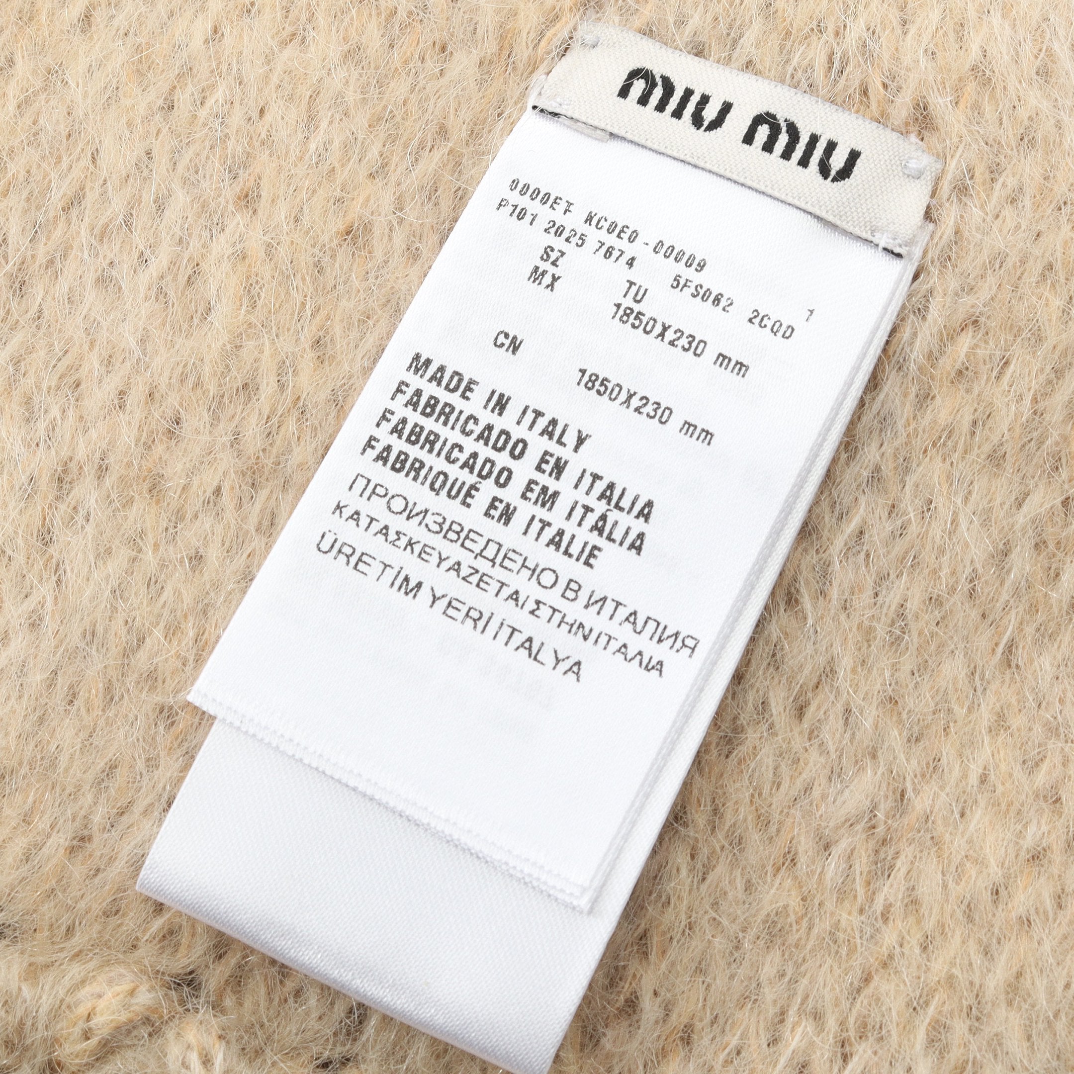 MIU MIU ミュウミュウ モヘヤ ロゴ マフラー 無料ギフトラッピング対象品】 MIU MIU (ミュウミュウ) モヘヤ ロゴ