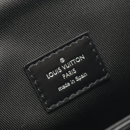 カーゴ ウェアラブルウォレット ショルダーバッグ レザー ブラック ルイヴィトン バッグ LOUIS VUITTON