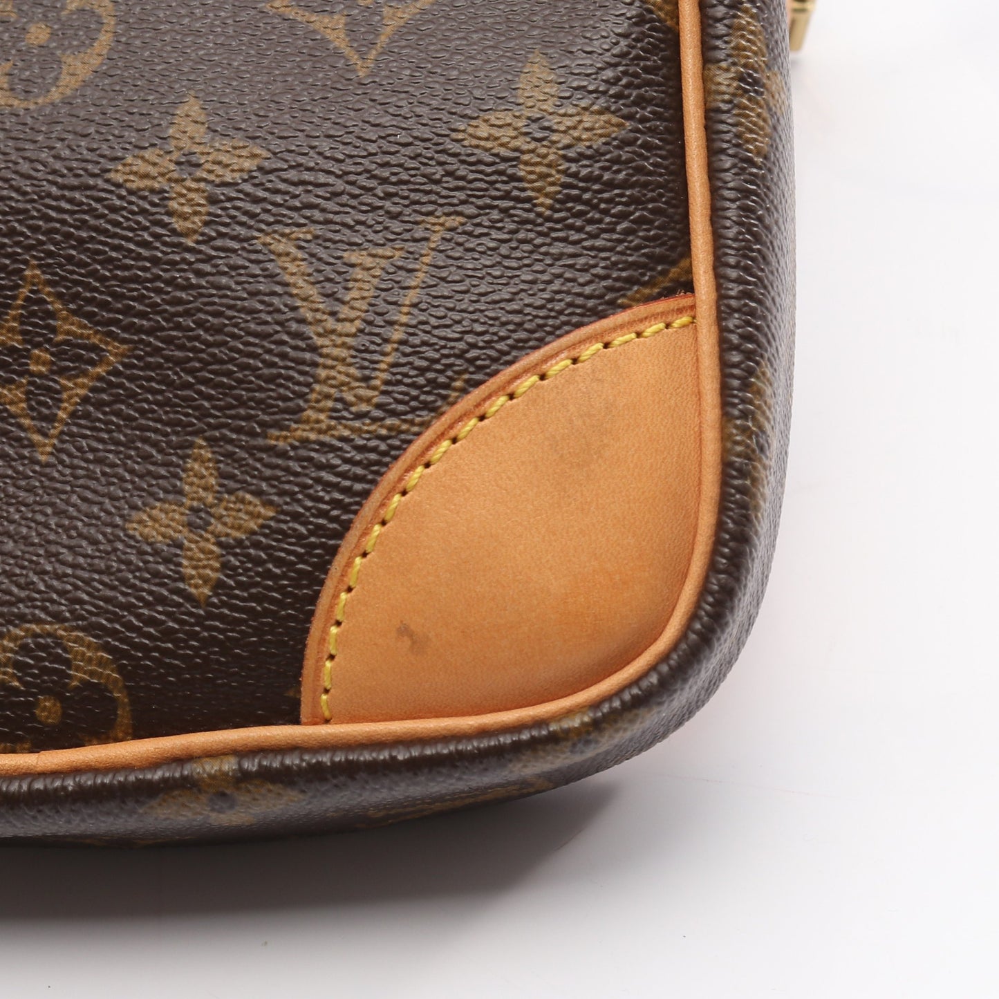 ダヌーブ モノグラム ショルダーバッグ PVC レザー ブラウン ルイヴィトン バッグ LOUIS VUITTON