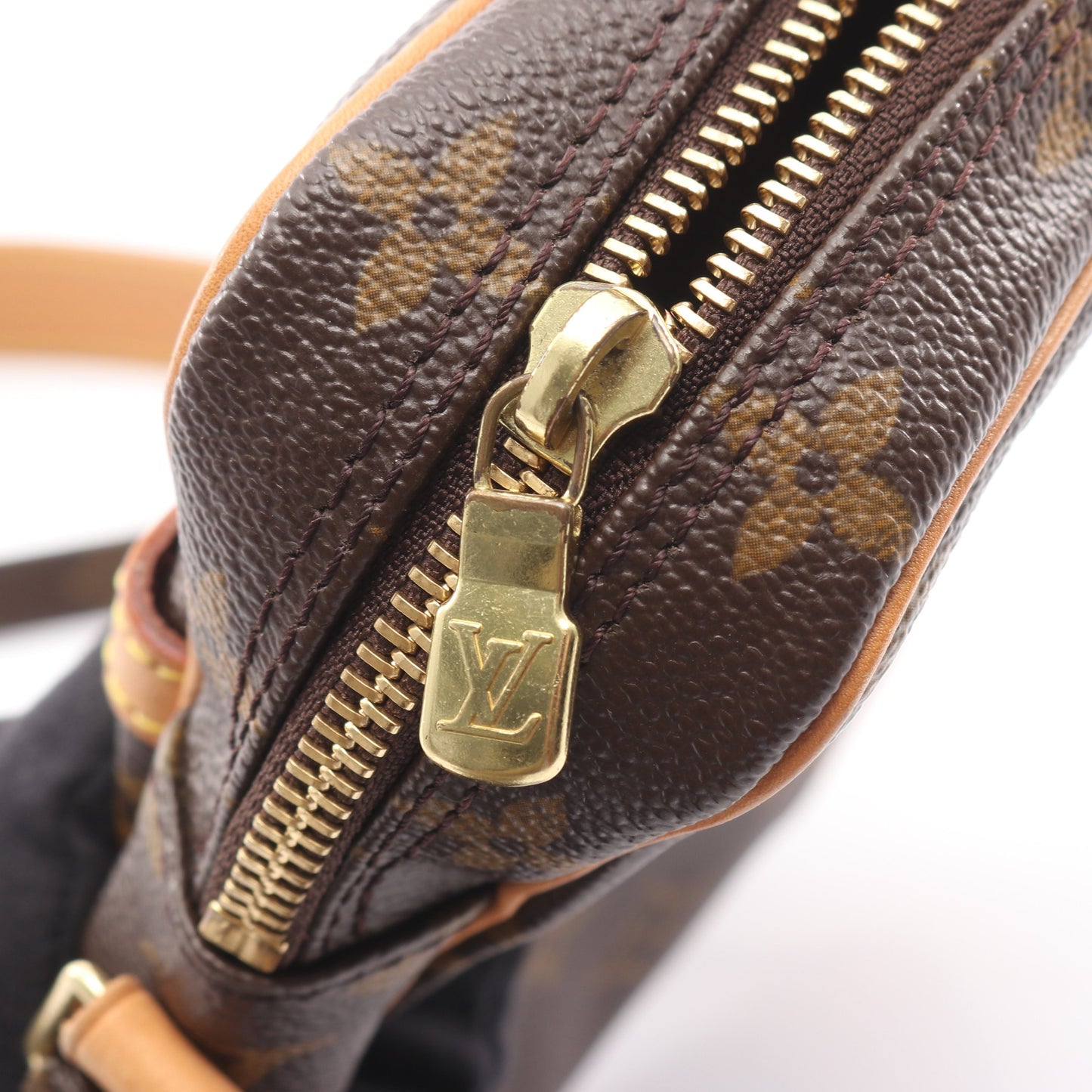 ダヌーブ モノグラム ショルダーバッグ PVC レザー ブラウン ルイヴィトン バッグ LOUIS VUITTON