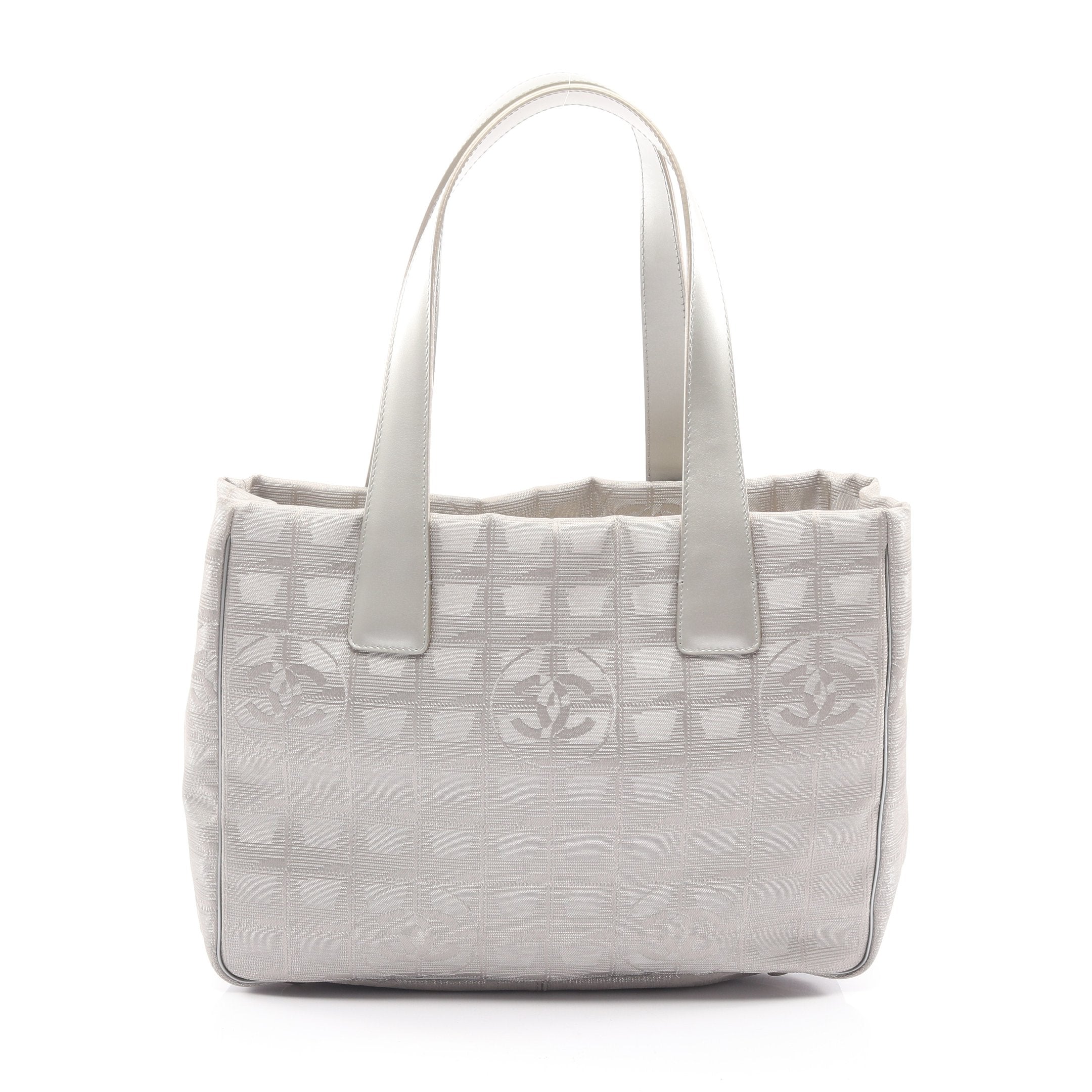 【値下げ】CHANELシャネル　ニュートラベルライン　ハンドバッグシルバー ニュートラベルラインPM ハンドバッグ トートバッグ キャンバス レザー