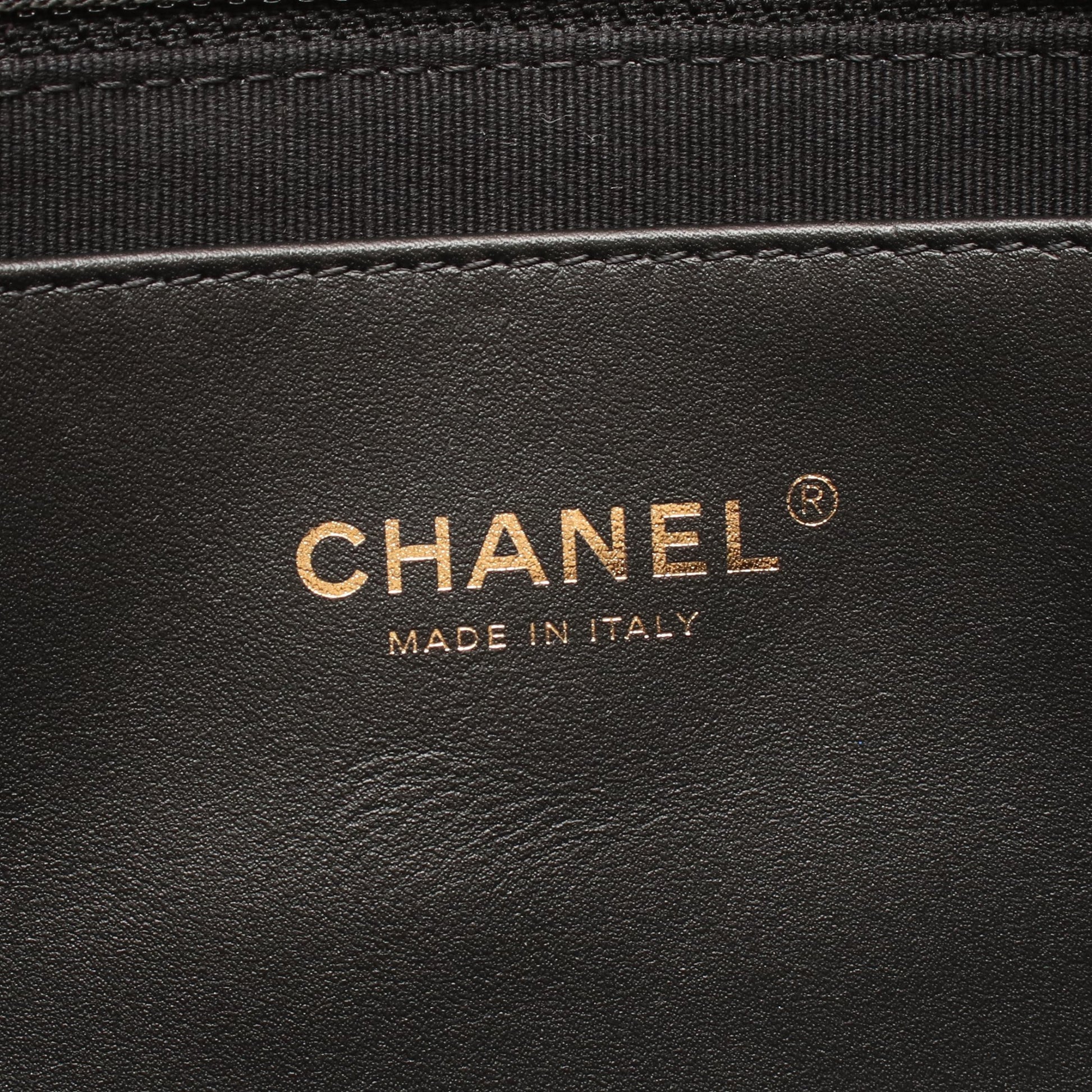 マトラッセ チェーンショルダーバッグ レザー ゴールド ゴールド金具 シャネル バッグ CHANEL