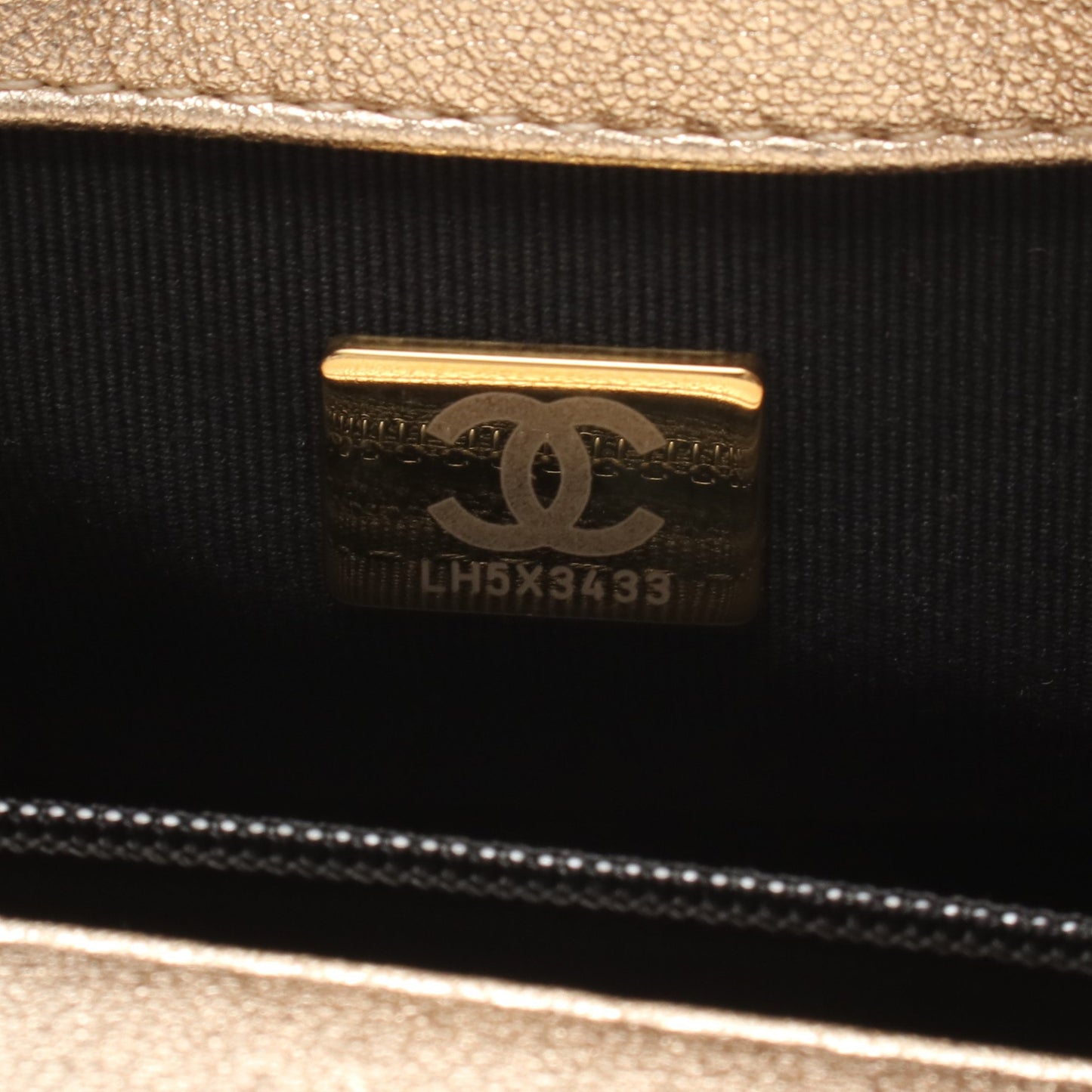 マトラッセ チェーンショルダーバッグ レザー ゴールド ゴールド金具 シャネル バッグ CHANEL