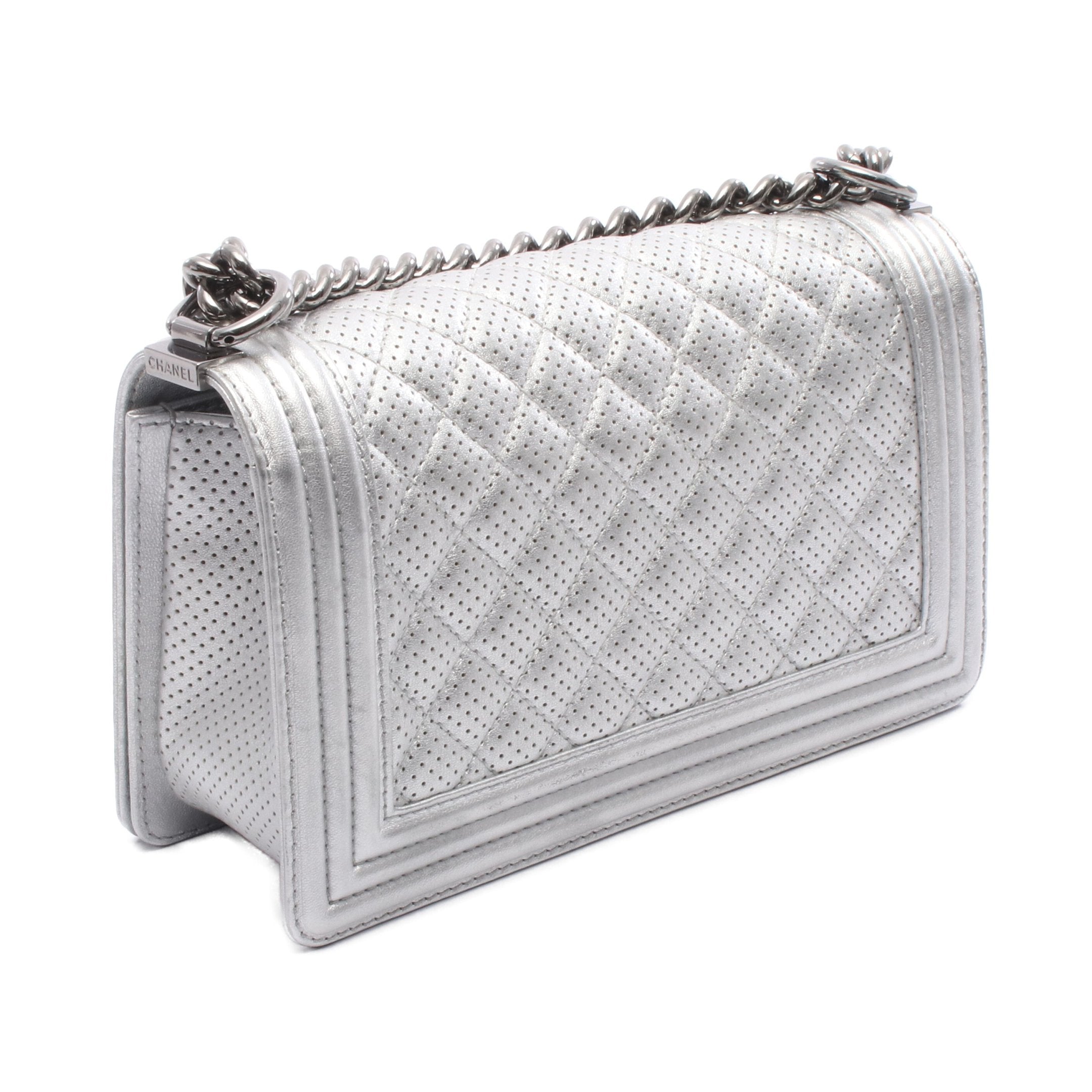 ★最終価格【5oe5431-h】シャネル ショルダーバッグ チェーンショルダー レザー ホワイト シルバー金具【中古】レディース ボーイシャネル チェーンショルダーバッグ レザー シルバー シルバー