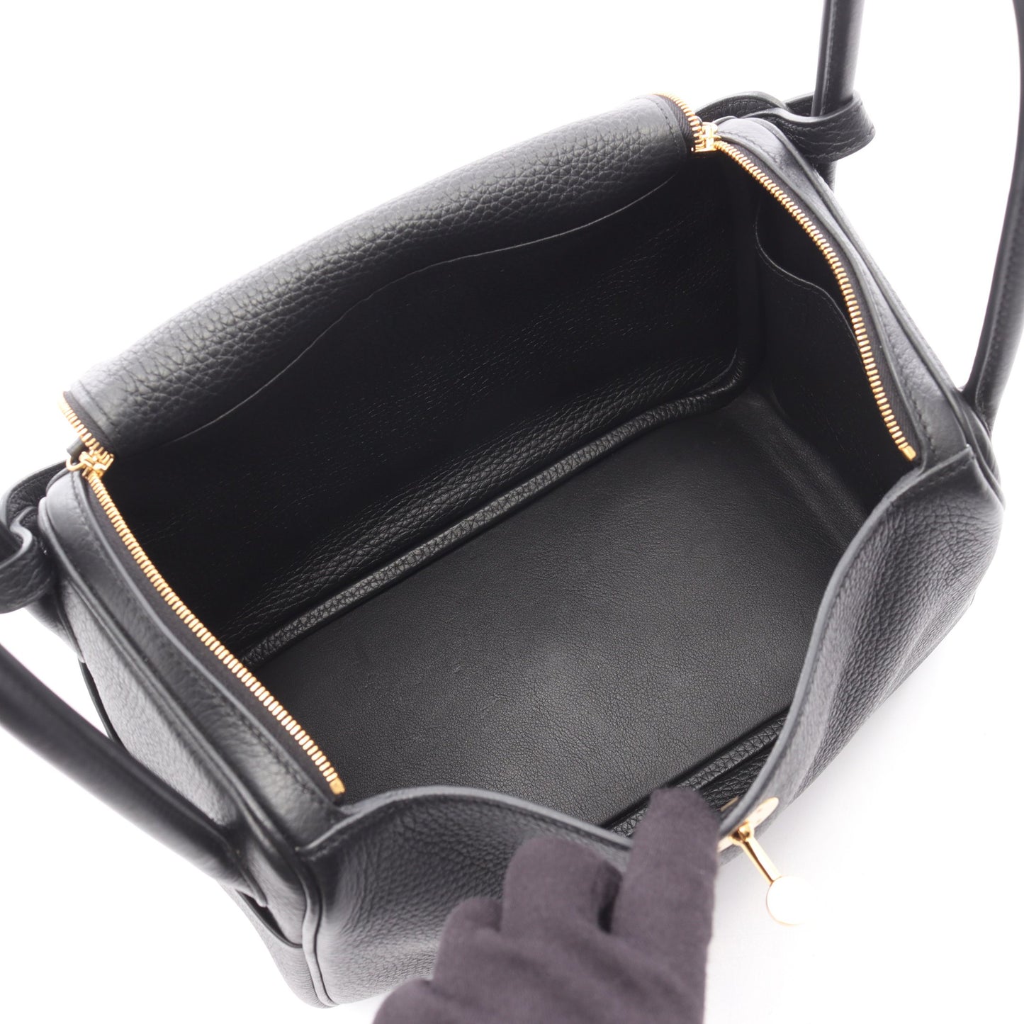 リンディ26 ショルダーバッグ トリヨンクレマンス ブラック ゴールド金具 B刻印 エルメス バッグ HERMES