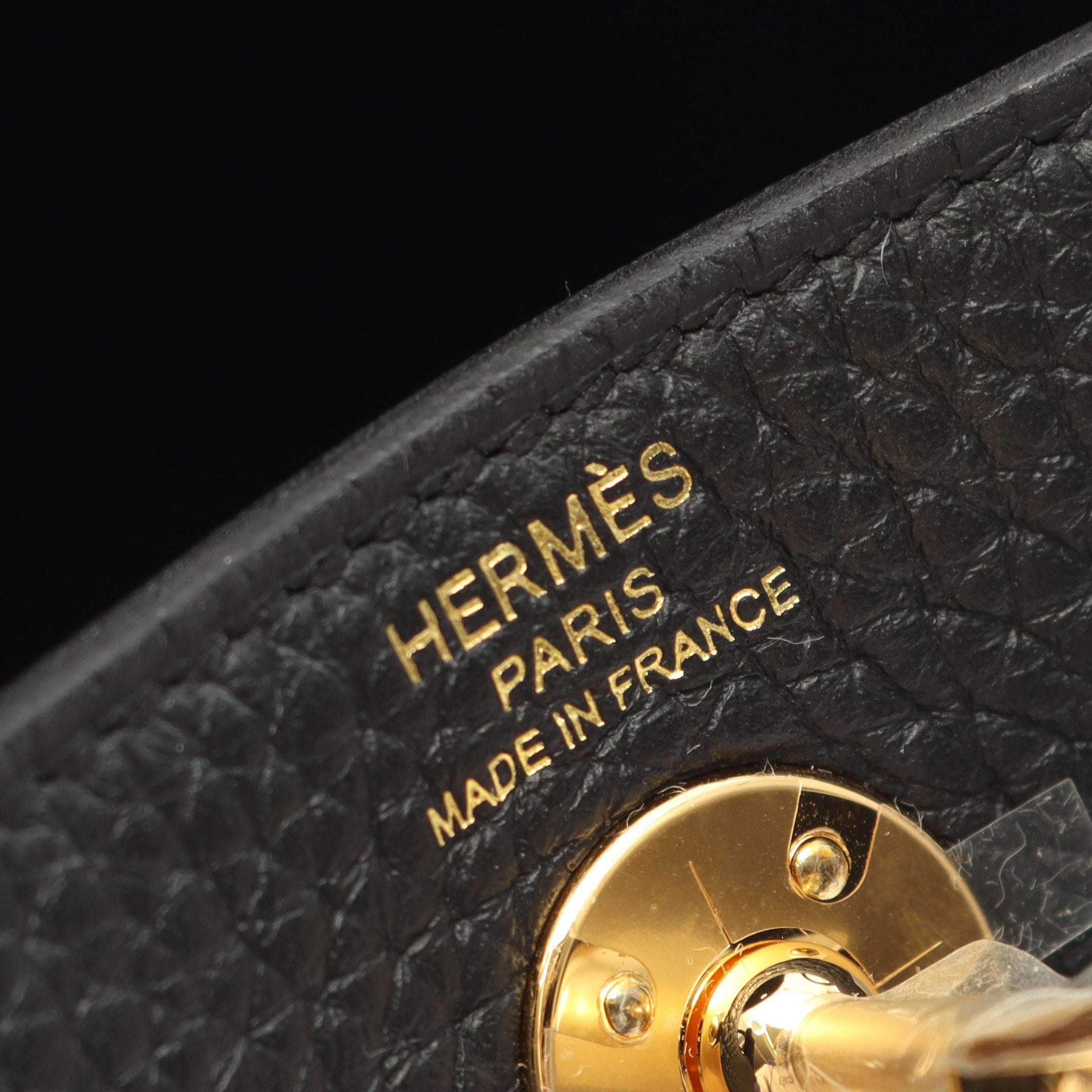 リンディ ミニ ショルダーバッグ トリヨンクレマンス ブラック