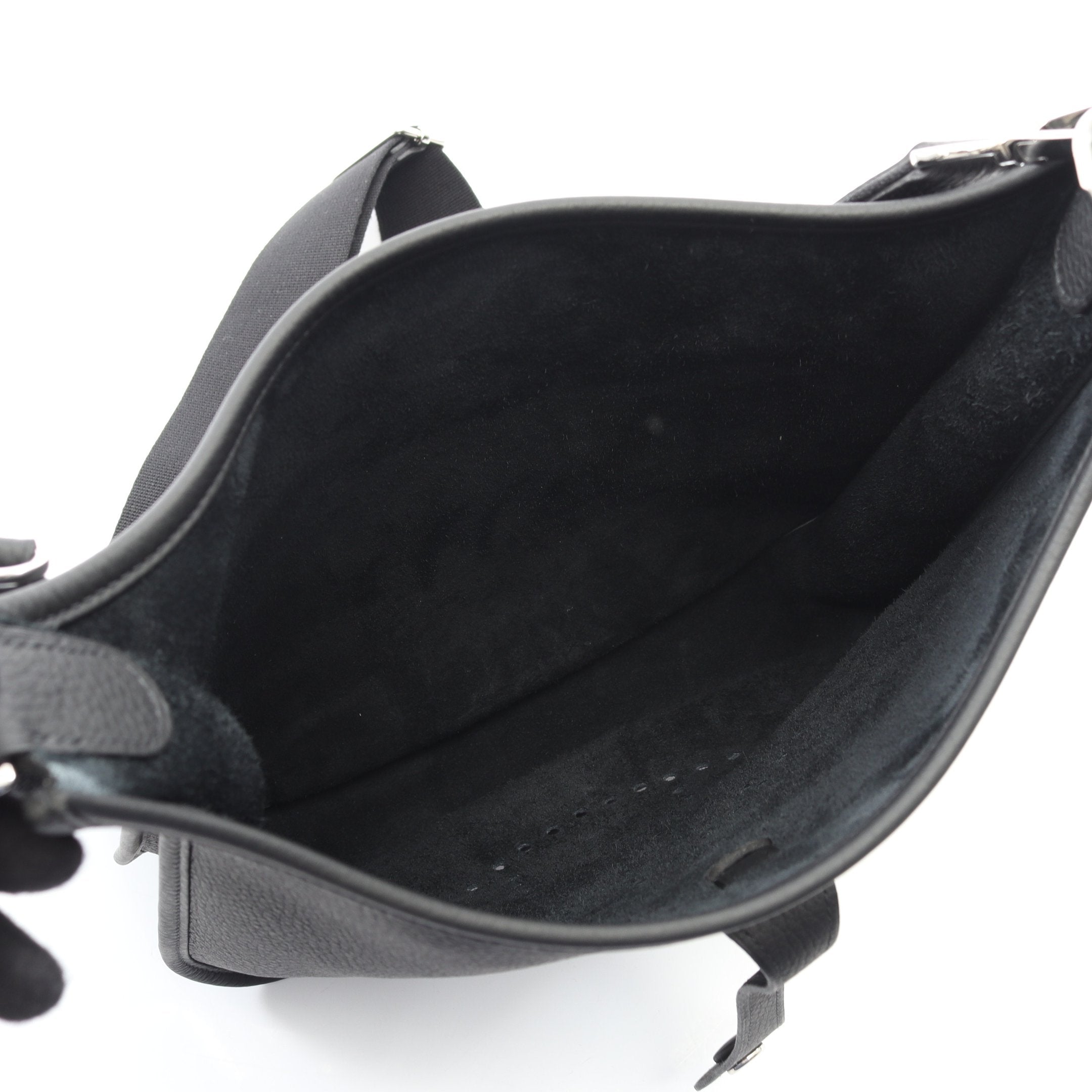 エヴリン 3 トロワ PM ショルダーバッグ トリヨンクレマンス ブラック