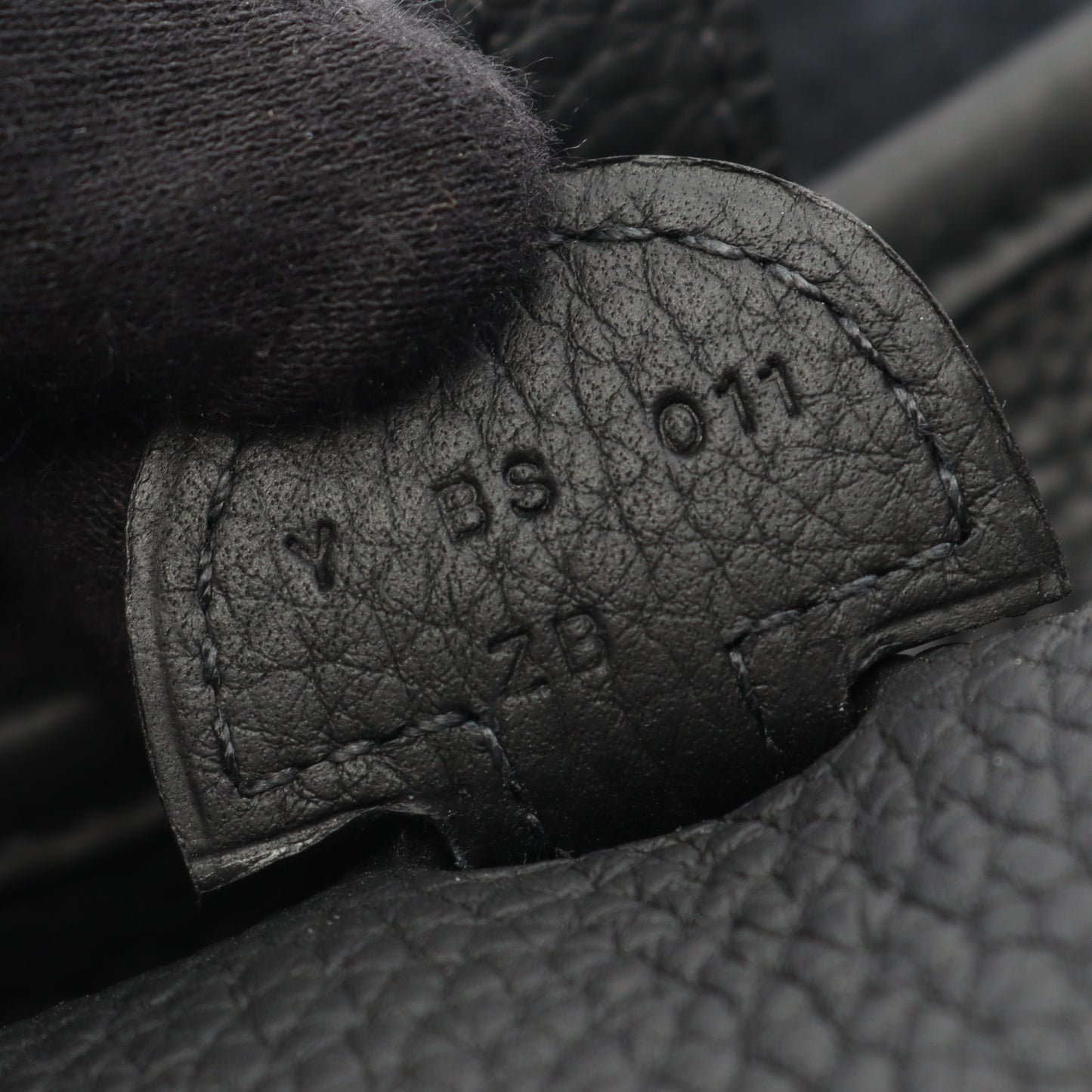エヴリン 3 トロワ PM ショルダーバッグ トリヨンクレマンス ブラック シルバー金具 Y刻印 エルメス バッグ HERMES