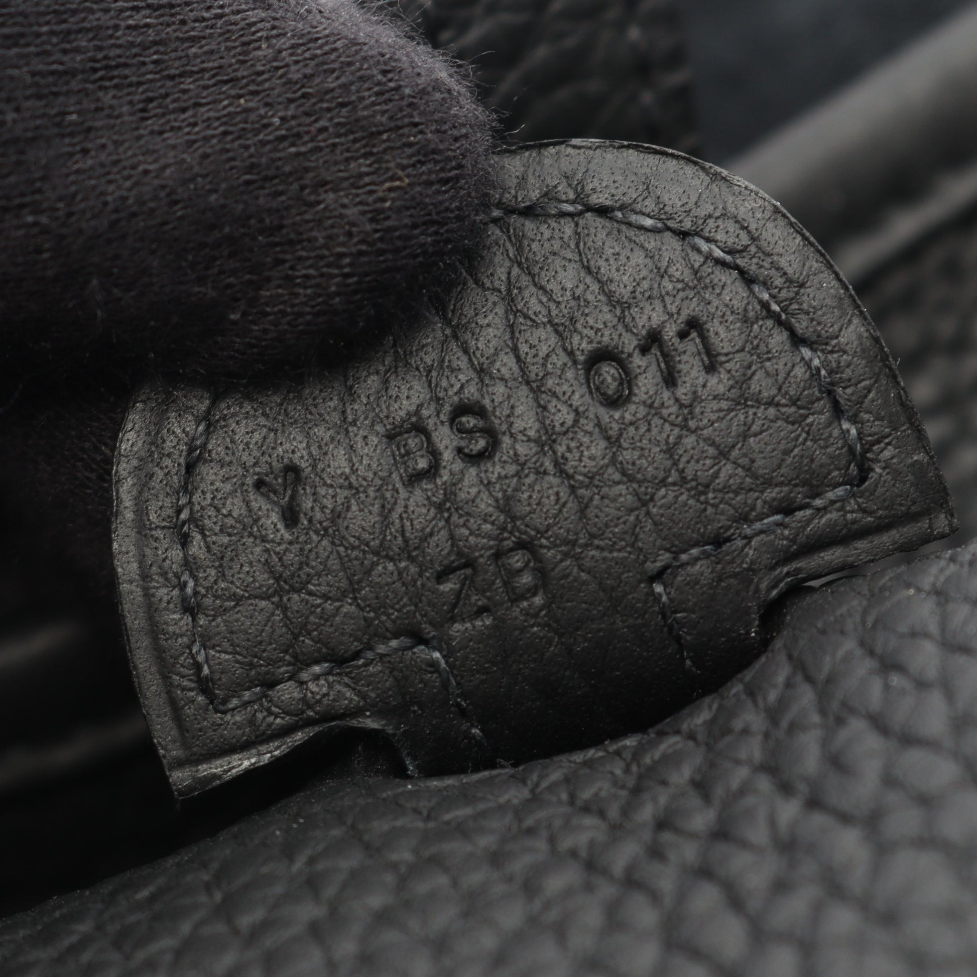 エヴリン 3 トロワ PM ショルダーバッグ トリヨンクレマンス ブラック シルバー金具 Y刻印 エルメス バッグ HERMES