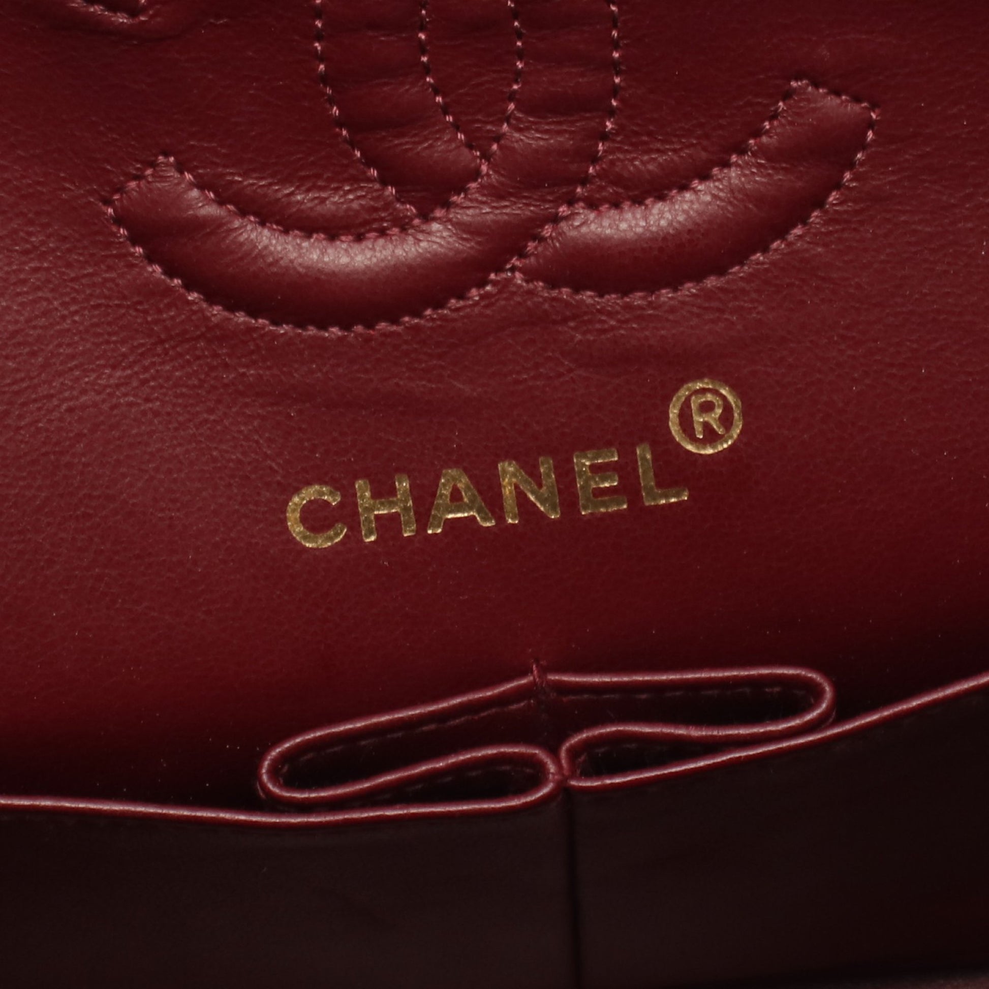マトラッセ Wフラップ Wチェーンショルダーバッグ ラムスキン ブラック ゴールド金具 シャネル バッグ CHANEL