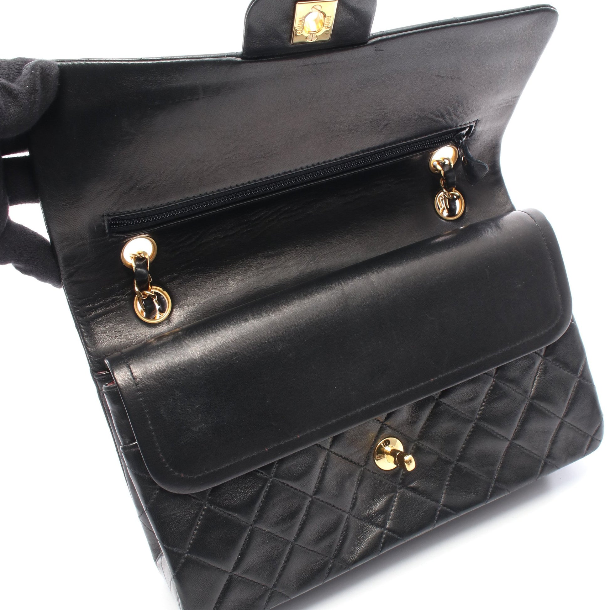 マトラッセ Wフラップ Wチェーンショルダーバッグ ラムスキン ブラック ゴールド金具 シャネル バッグ CHANEL
