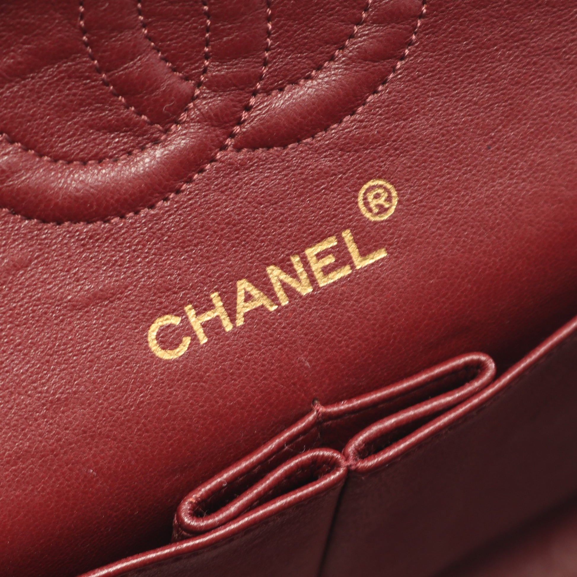 マトラッセ Wフラップ Wチェーンショルダーバッグ ラムスキン ブラック ゴールド金具 シャネル バッグ CHANEL