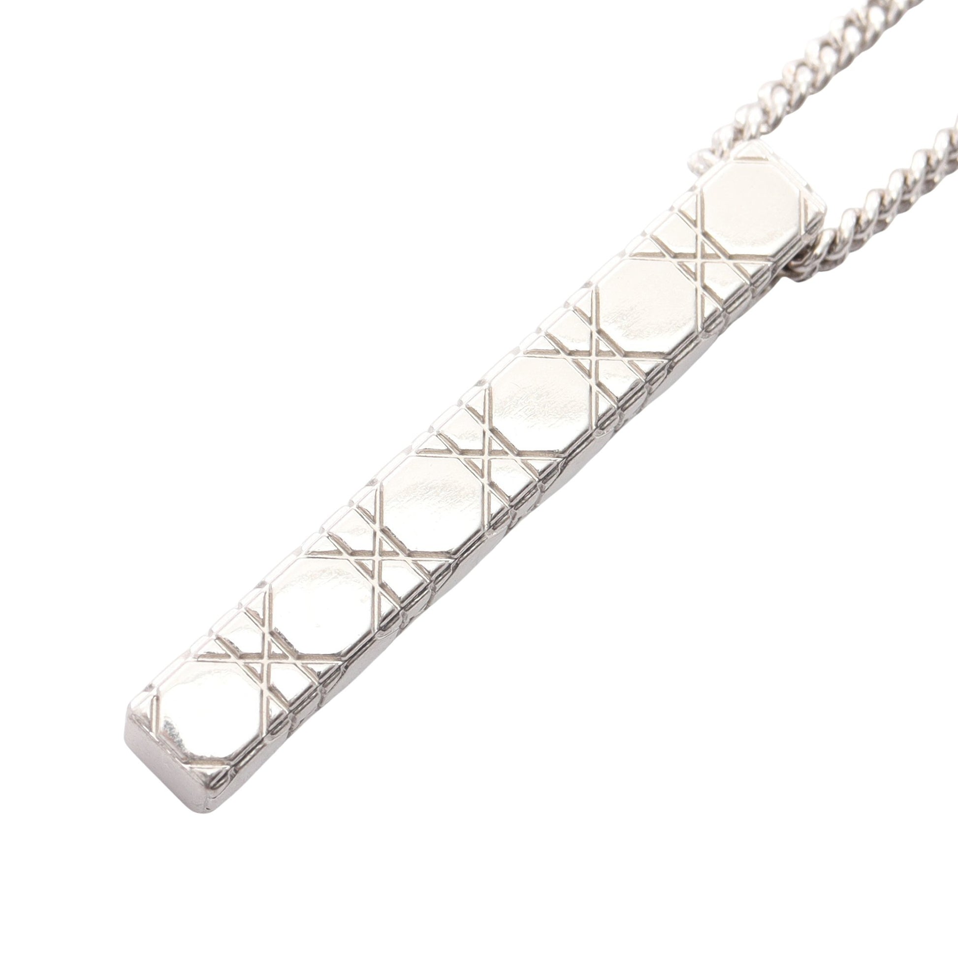 カナージュ ネックレス シルバー ディオール アクセサリー DIOR