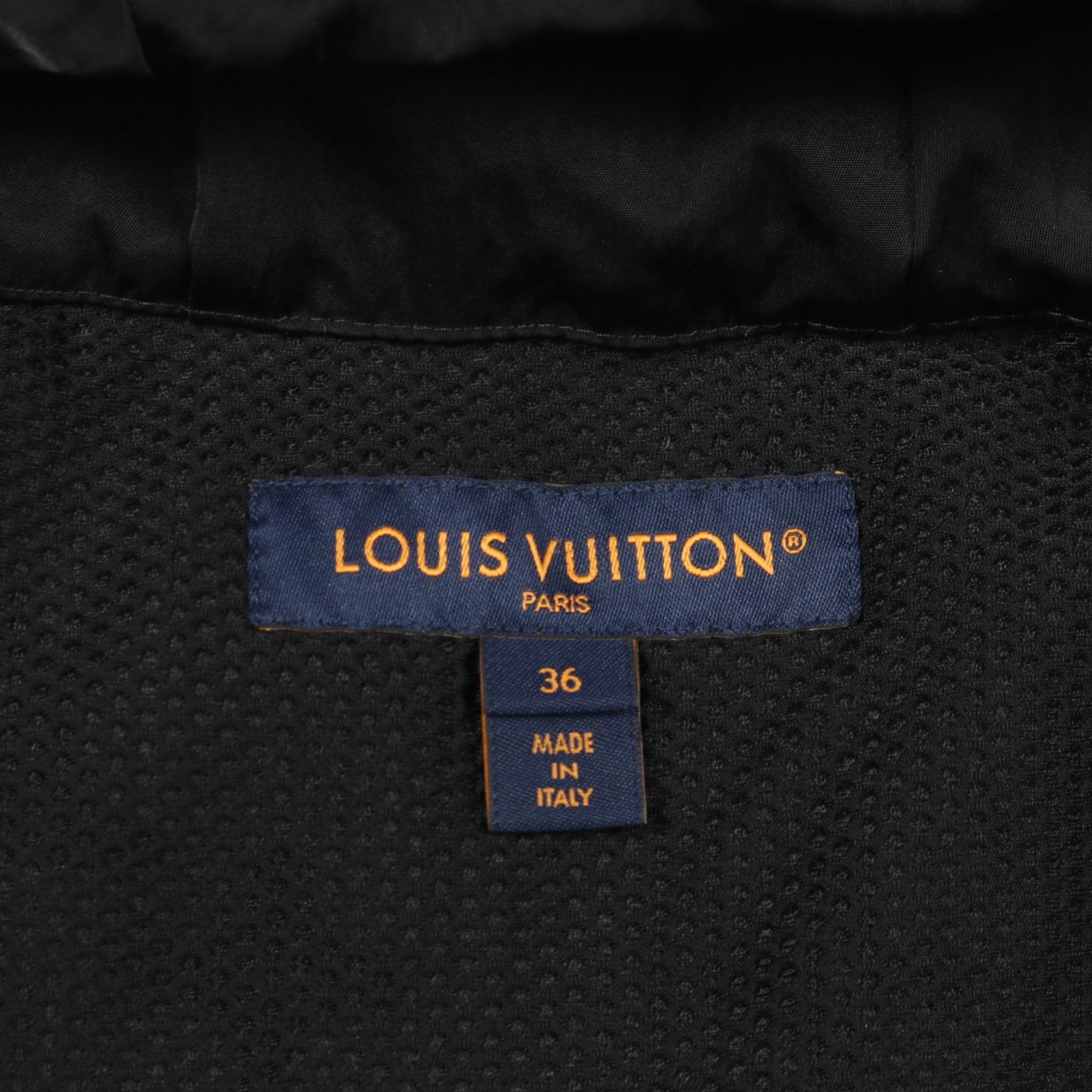 モノグラム テディ ペプラム ジレ ベスト ナイロン ウール ホワイト ブラック フード付き 切替 ルイヴィトン アウター LOUIS VUITTON