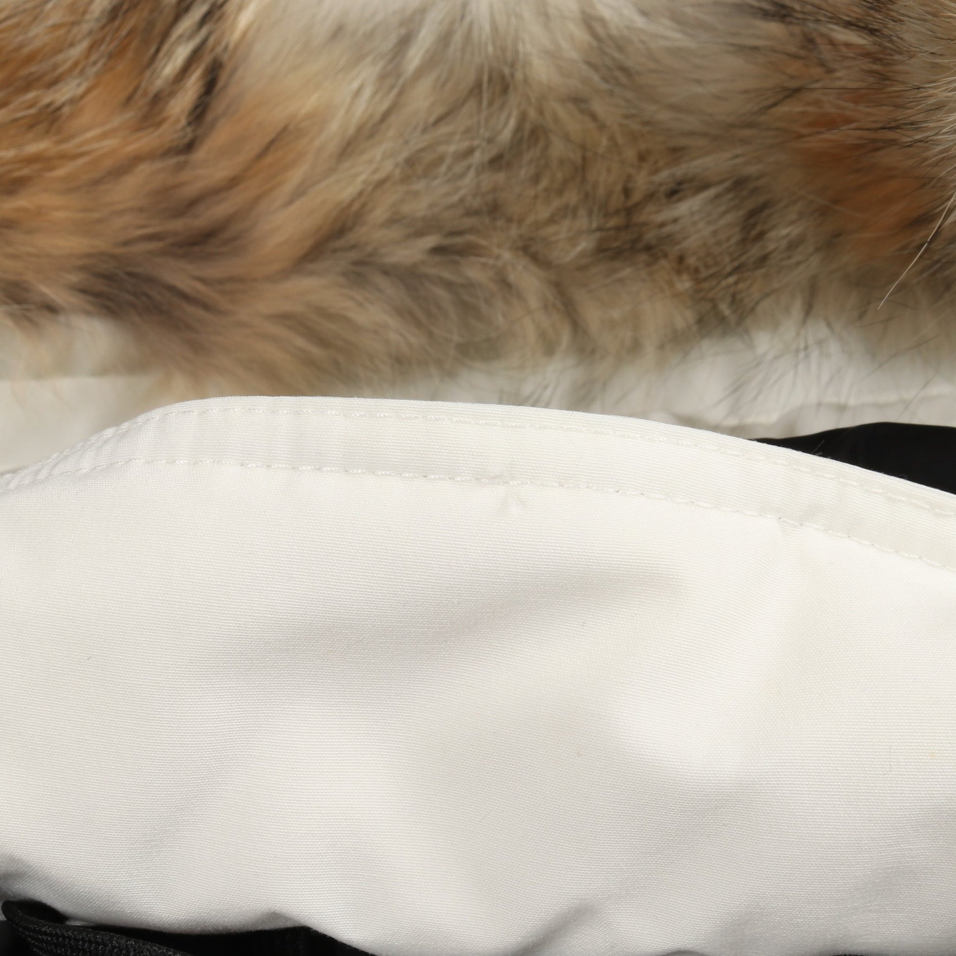 TRILLIUM PARKA FUSION FIT トリリウムパーカ ダウンコート ホワイト カナダグース アウター CANADA GOOSE