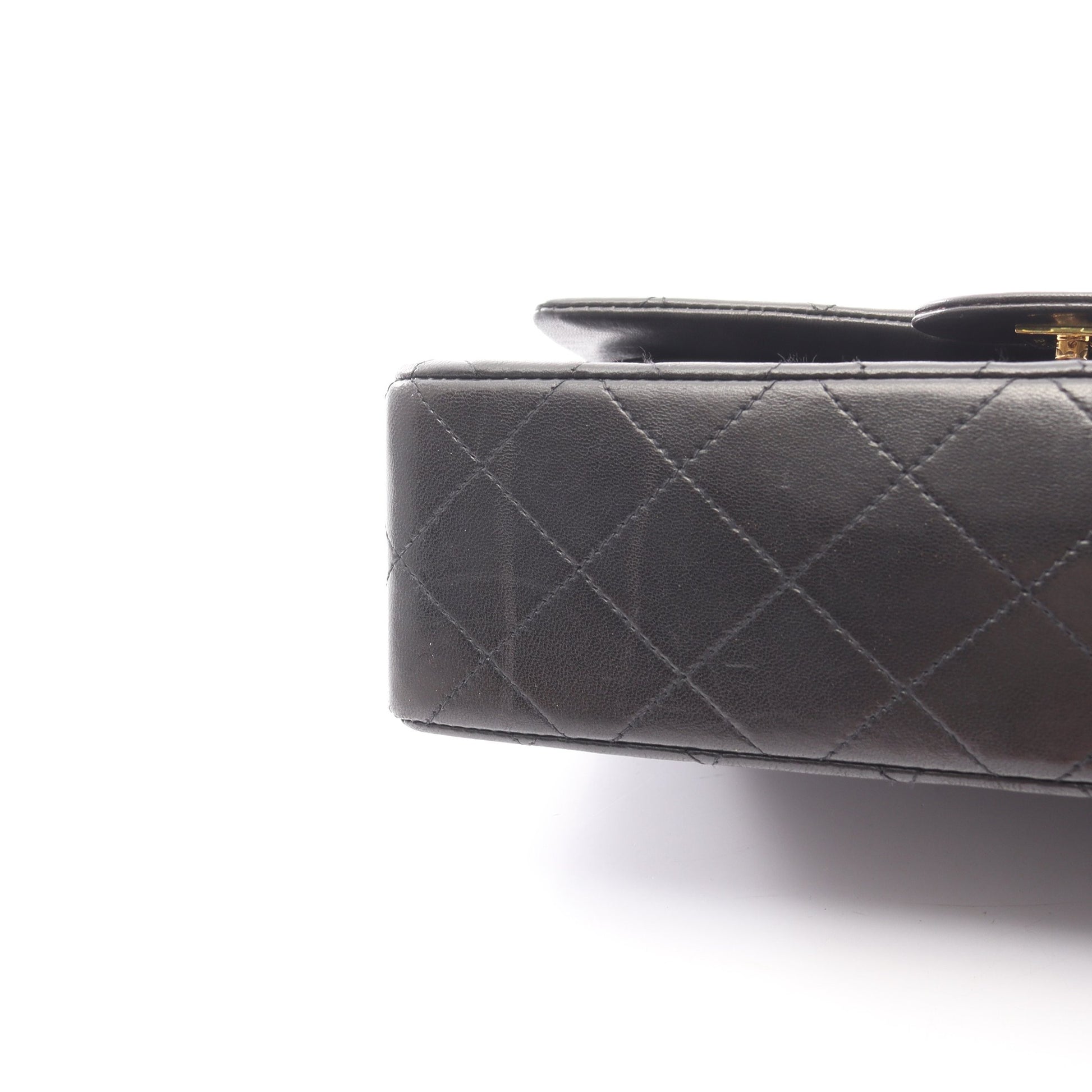 マトラッセ Wフラップ Wチェーンショルダーバッグ ラムスキン ブラック ゴールド金具 シャネル バッグ CHANEL