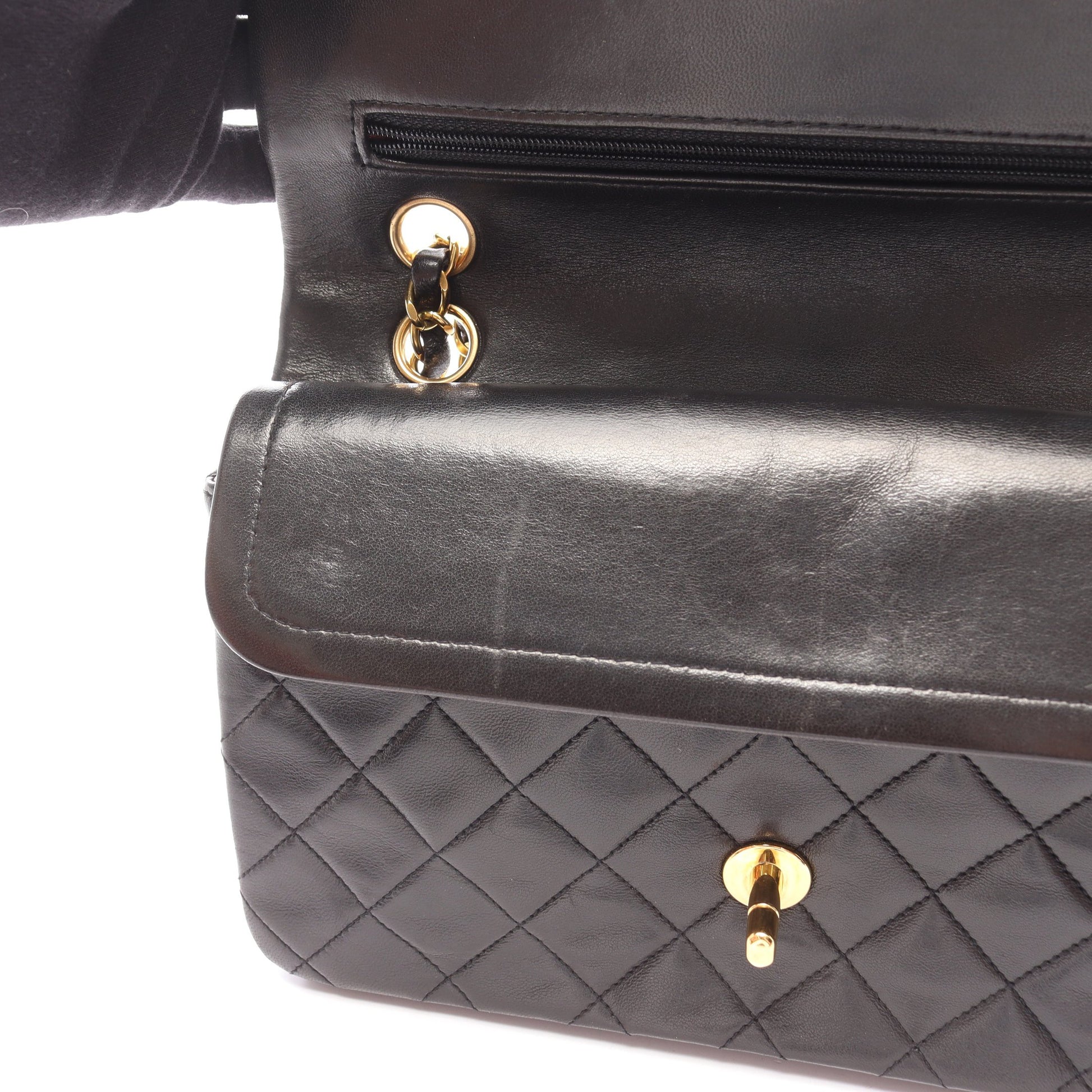 マトラッセ Wフラップ Wチェーンショルダーバッグ ラムスキン ブラック ゴールド金具 シャネル バッグ CHANEL