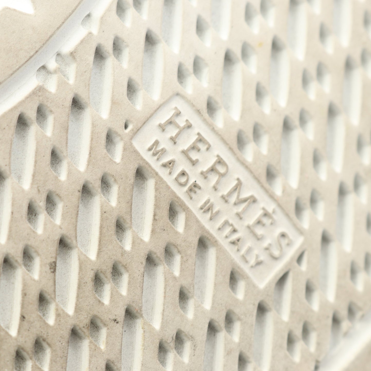 パンチング ハイカットスニーカー レザー ホワイト エルメス シューズ HERMES