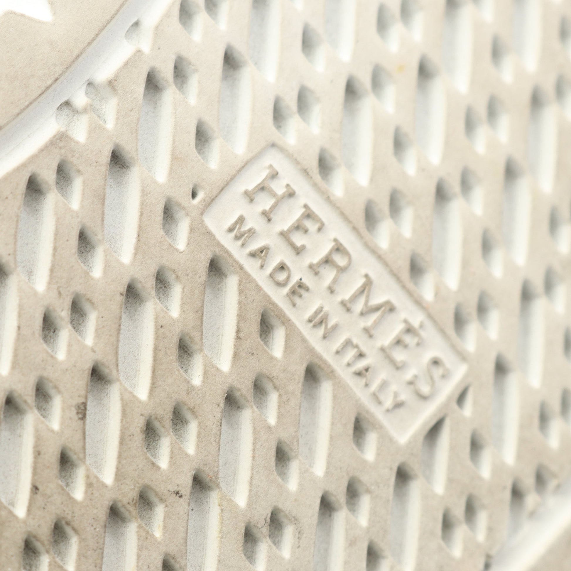 パンチング ハイカットスニーカー レザー ホワイト エルメス シューズ HERMES