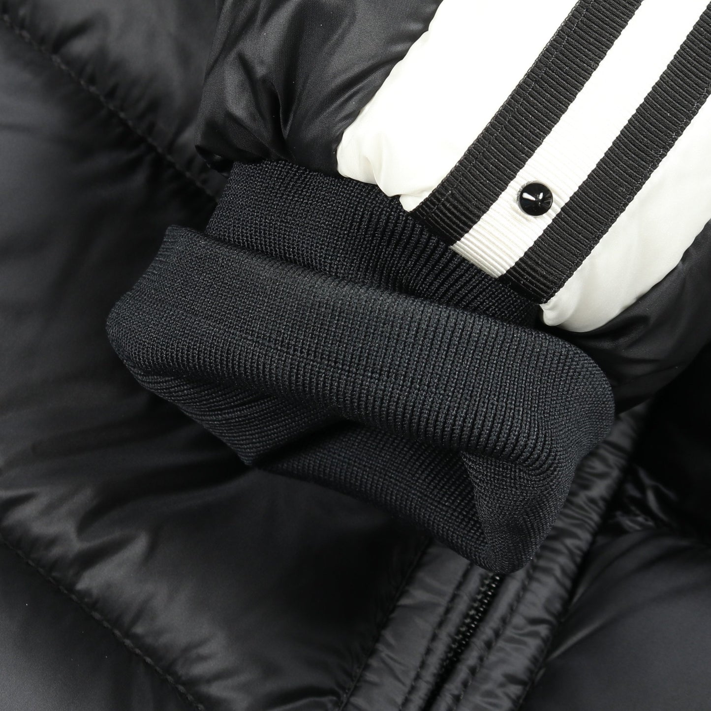 STELLAIRE ダウンジャケット ナイロン ブラック フード付き モンクレール アウター MONCLER