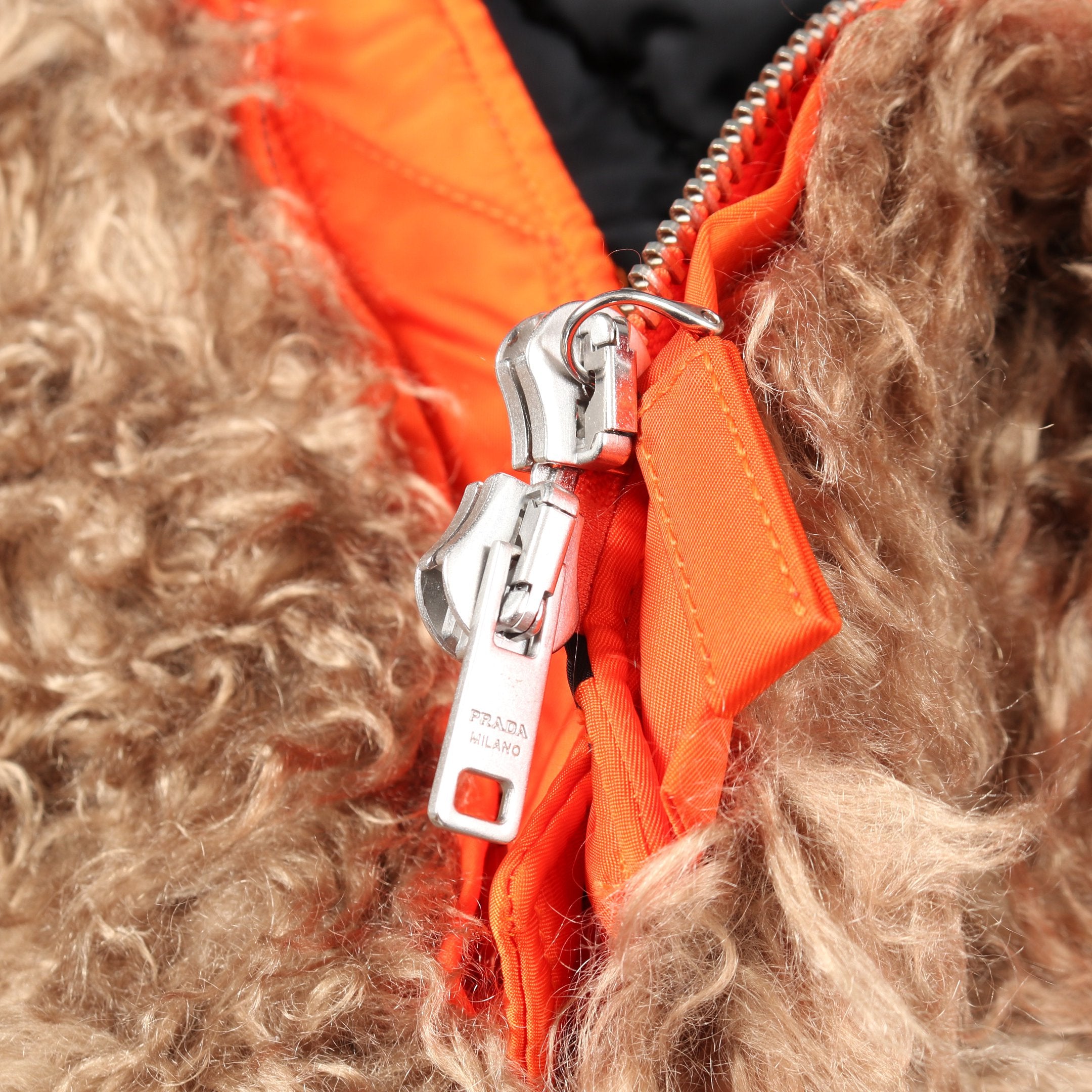 Re-Nylon MA-1 コート ナイロン オレンジレッド プラダ – RECLO