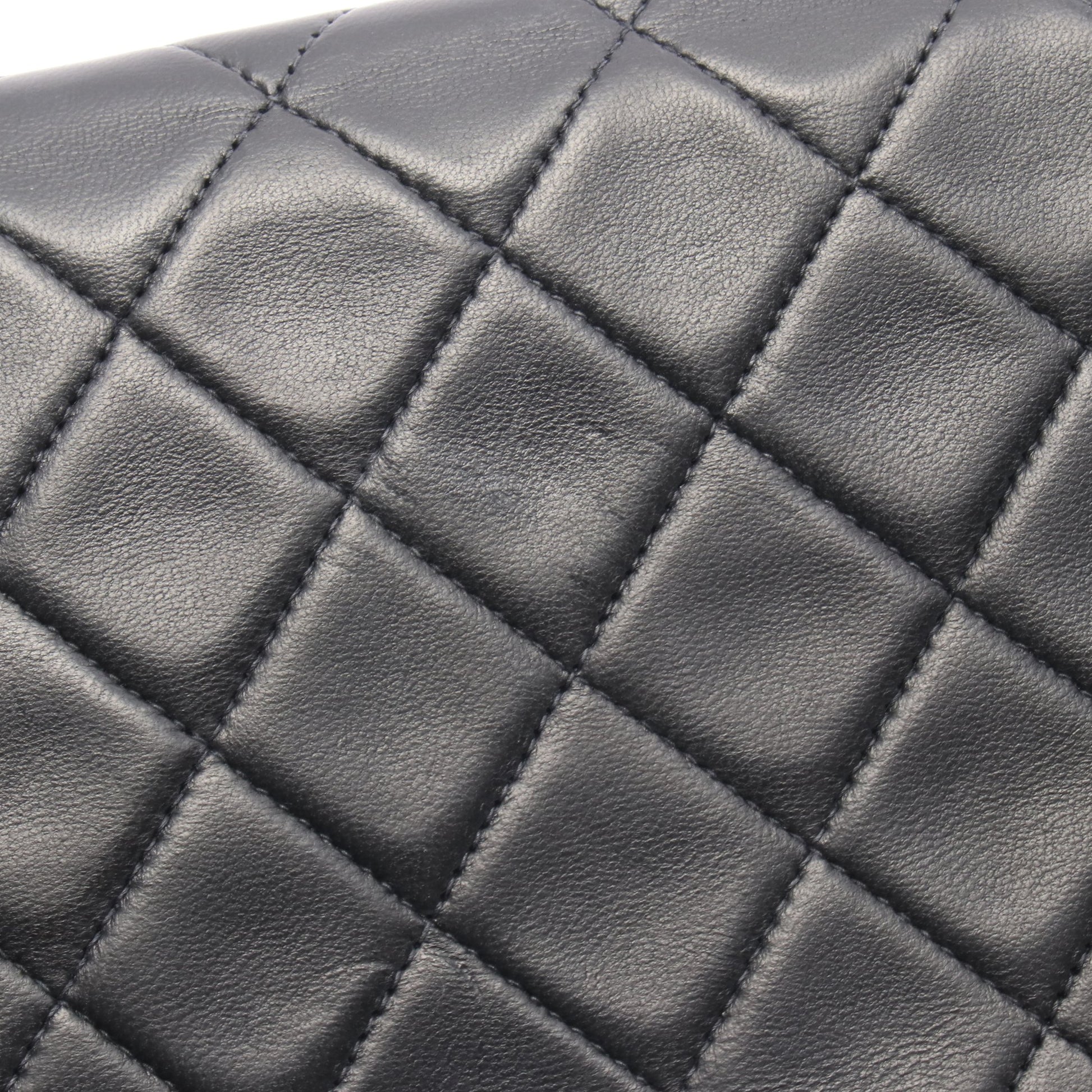 マトラッセ フルフラップ チェーンショルダーバッグ ラムスキン ブラック ゴールド金具 シャネル バッグ CHANEL