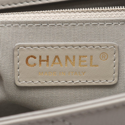 マトラッセ チェーンショルダーバッグ レザー グレー ゴールド金具 2WAY シャネル バッグ CHANEL