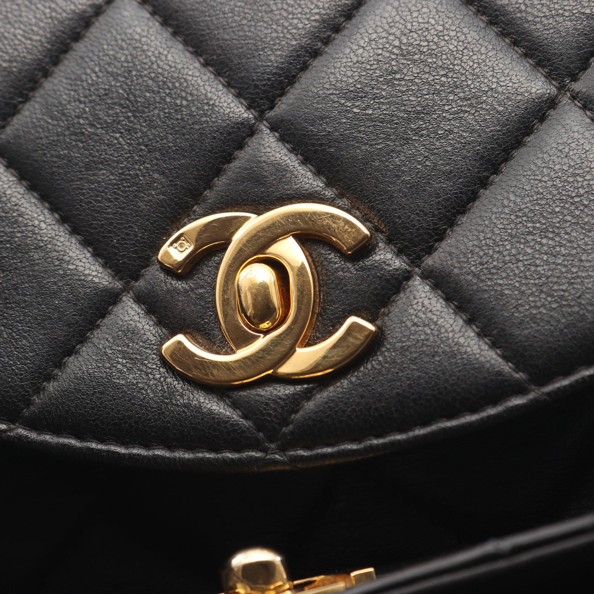 マトラッセ バックパック リュックサック ラムスキン ブラック ゴールド金具 シャネル バッグ CHANEL