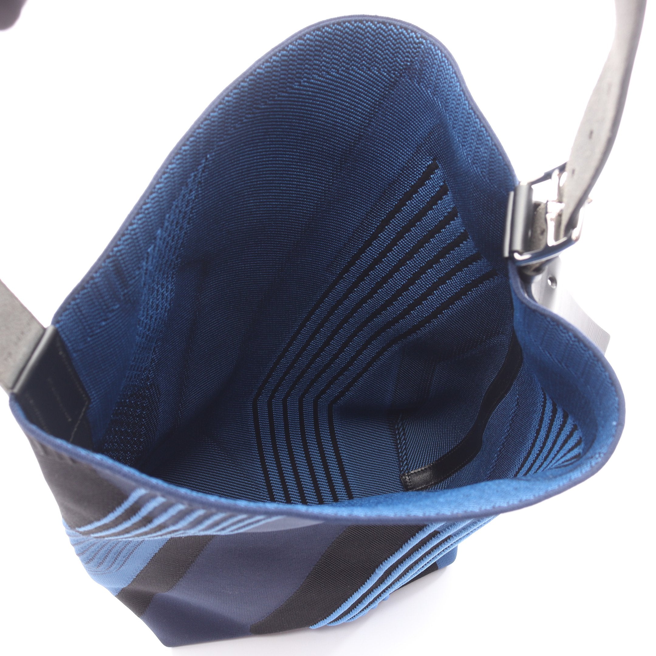 HERMES エトリヴィエール MM ワンショルダーバッグ ディナモ ブルー エトリヴィエール ショルダーMM ワンショルダーバッグ ディナモニット