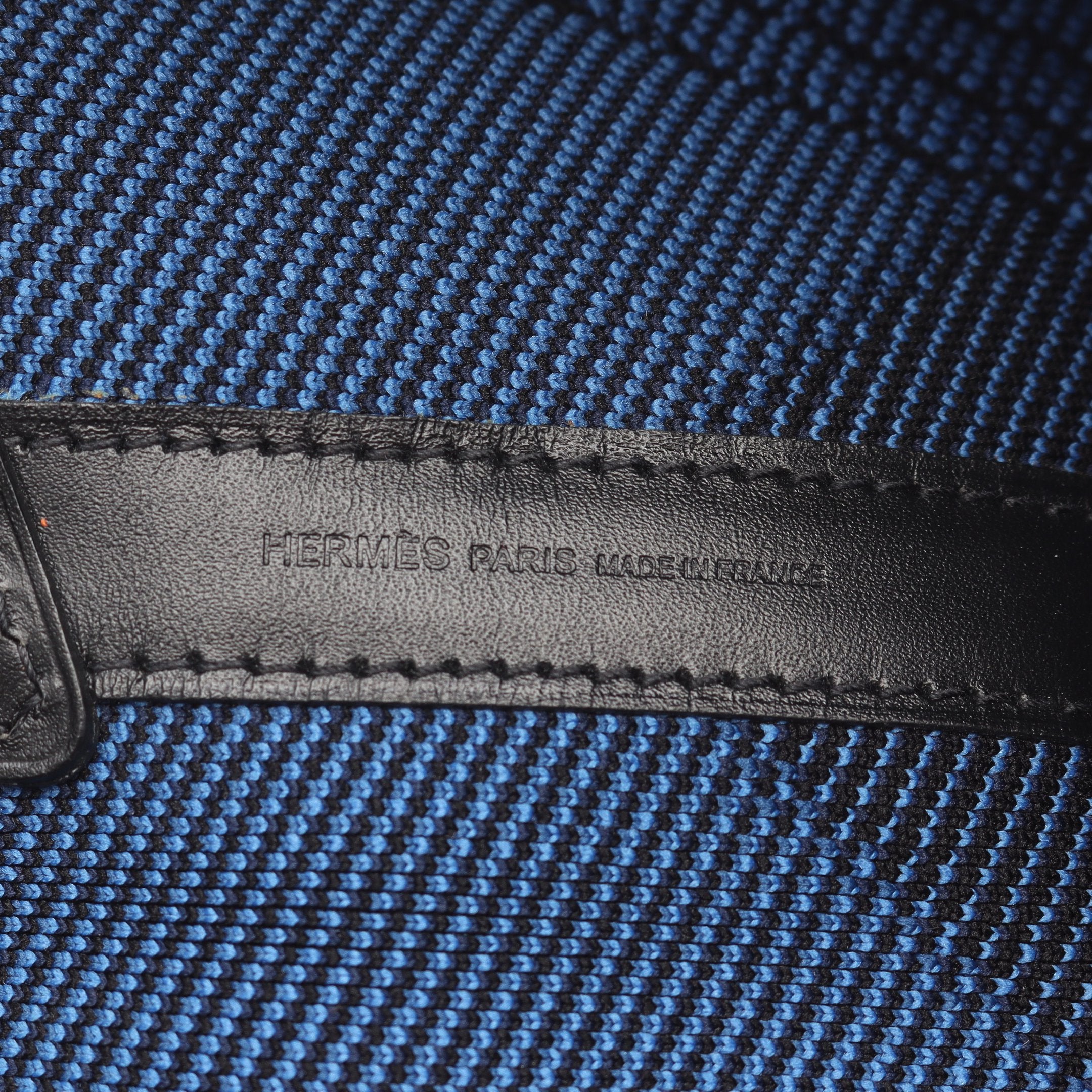 エトリヴィエール ショルダーMM ワンショルダーバッグ ディナモニット