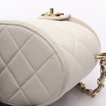 マトラッセ バニティバッグ チェーンショルダーバッグ ラムスキン オフホワイト ゴールド金具 シャネル バッグ CHANEL