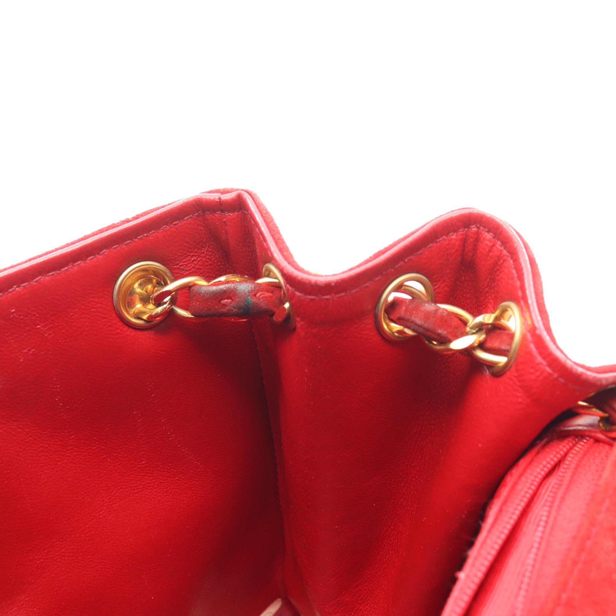 チェーンショルダーバッグ スエード レッド ゴールド金具 シャネル – RECLO