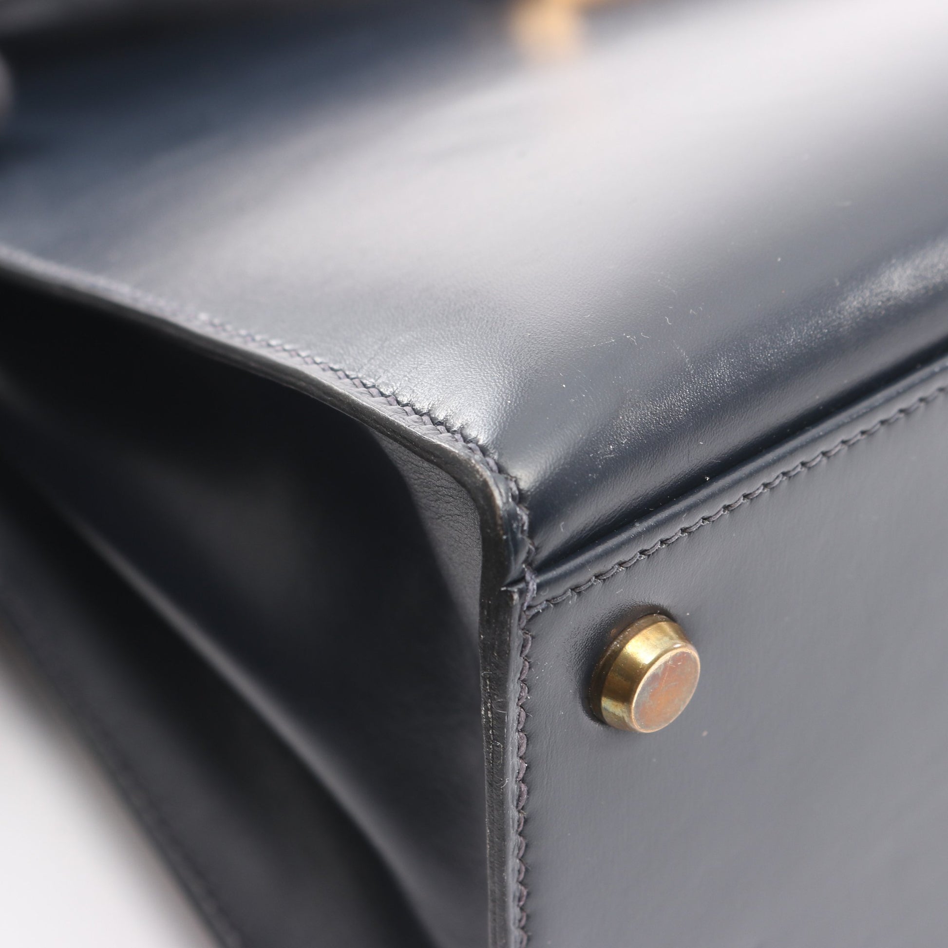 ケリー32 ブルーインディゴ ハンドバッグ ボックスカーフ ダークネイビー ゴールド金具 2WAY 外縫い ○P刻印 エルメス バッグ HERMES