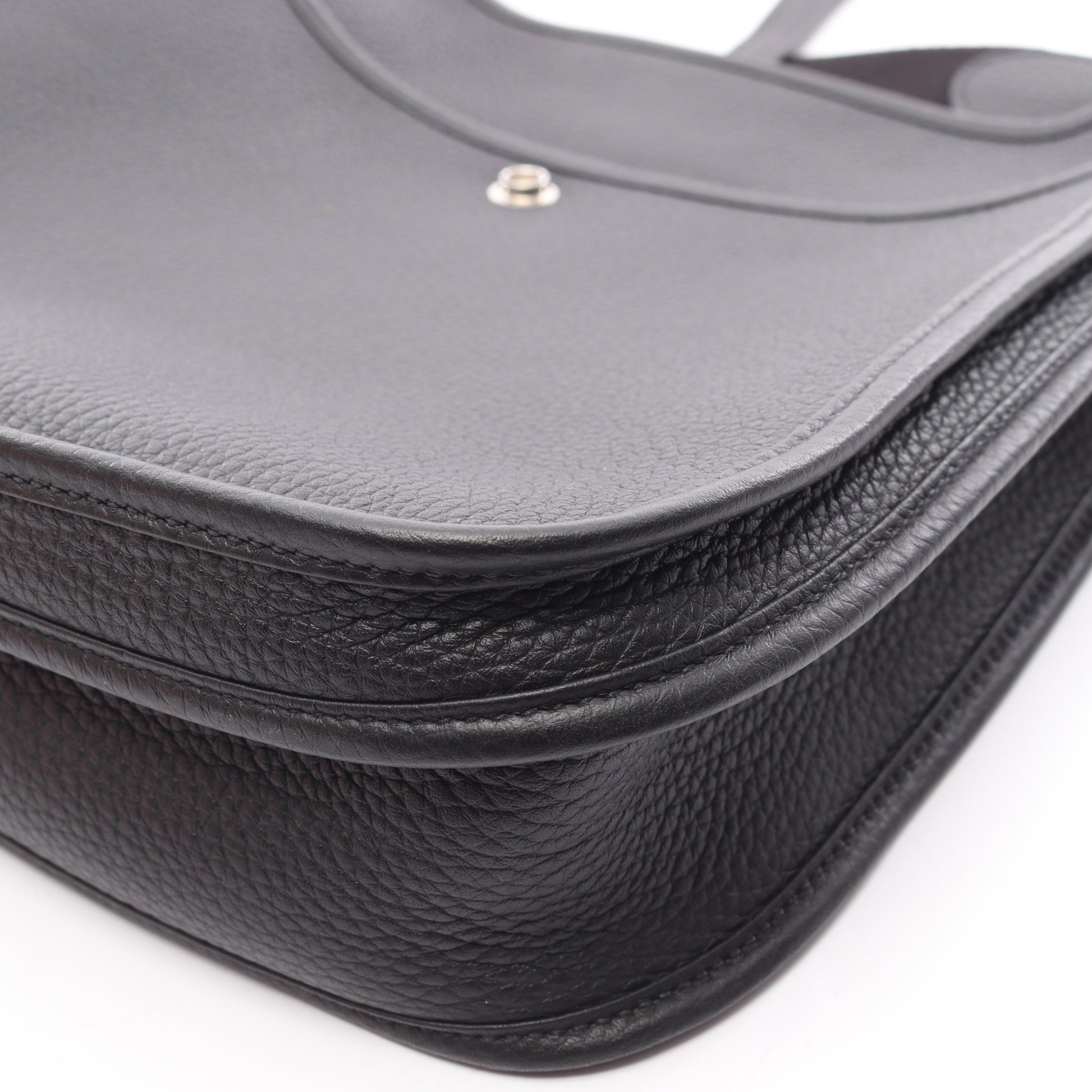 エヴリン 3 トロワ PM ショルダーバッグ トリヨンクレマンス ブラック シルバー金具 W刻印 エルメス バッグ HERMES
