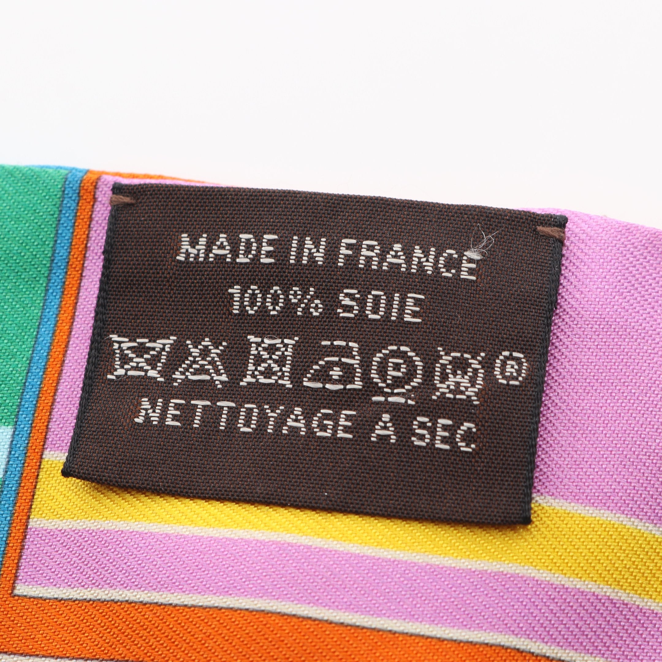 HERMES エルメス　リボン・スカーフ　シルク100％ツイリー新品同様　正規品 エルメスツイリー Bolduc リボン柄 白/黒 レディース シルク100