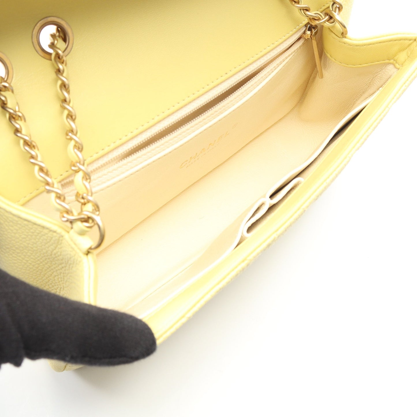 CCフィリグリー チェーンショルダーバッグ キャビアスキン ライトイエロー ゴールド金具 シャネル バッグ CHANEL