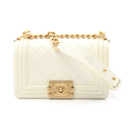 ボーイシャネル スモール チェーンショルダーバッグ キャビアスキン ホワイト ゴールド金具 シャネル バッグ CHANEL