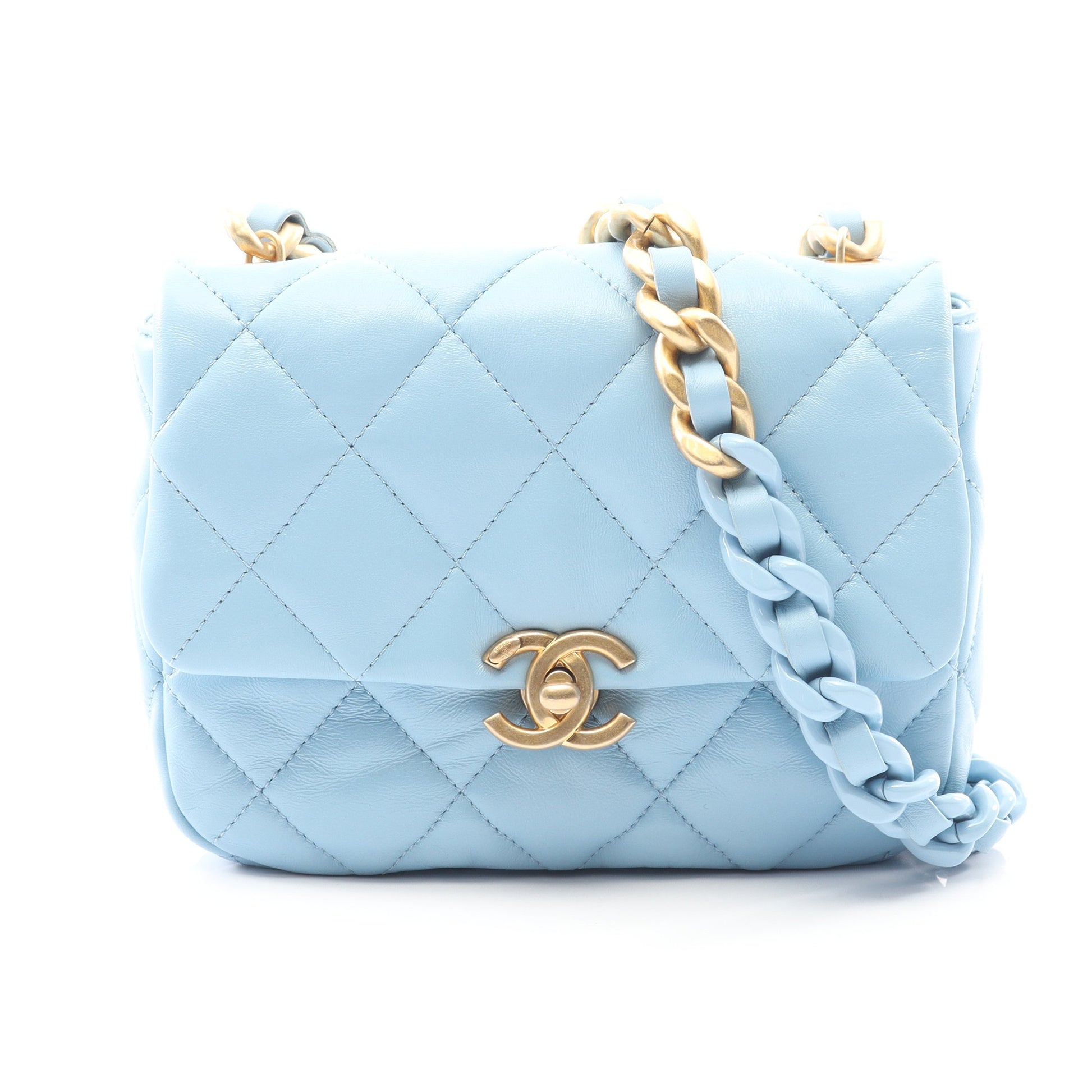 マトラッセ チェーンショルダーバッグ ラムスキン ライトブルー コンビ金具 シャネル バッグ CHANEL