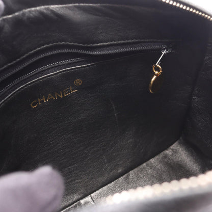 マトラッセ チェーンショルダーバッグ キャビアスキン ブラック ゴールド金具 シャネル バッグ CHANEL