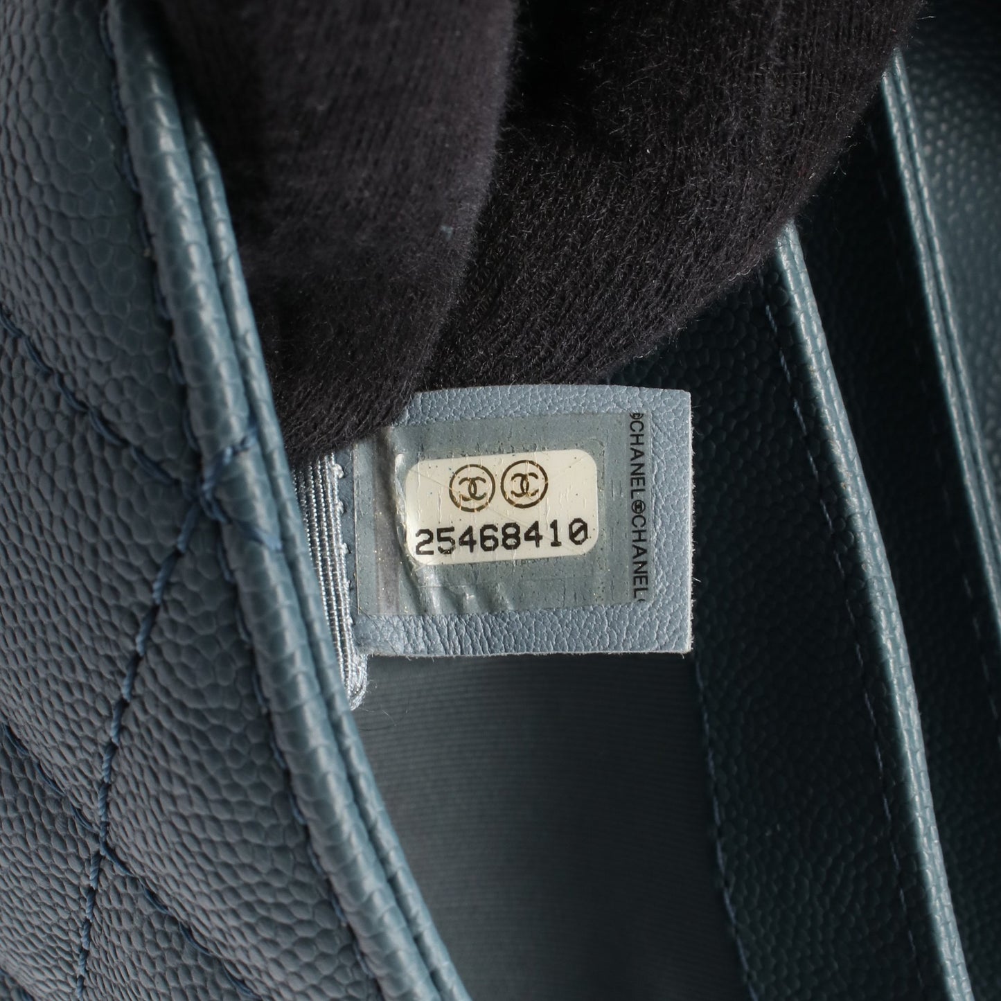 ミニマトラッセ チェーンショルダーバッグ キャビアスキン ブルーグレー シルバー金具 シャネル バッグ CHANEL