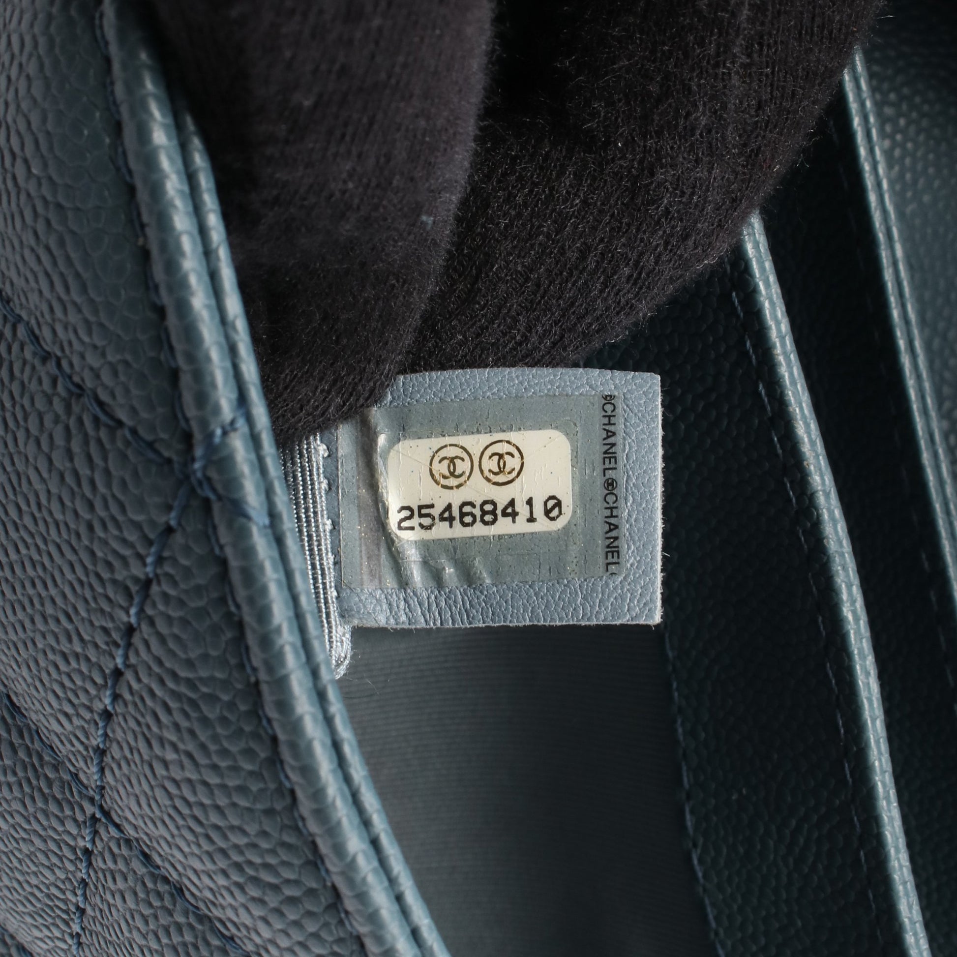 ミニマトラッセ チェーンショルダーバッグ キャビアスキン ブルーグレー シルバー金具 シャネル バッグ CHANEL