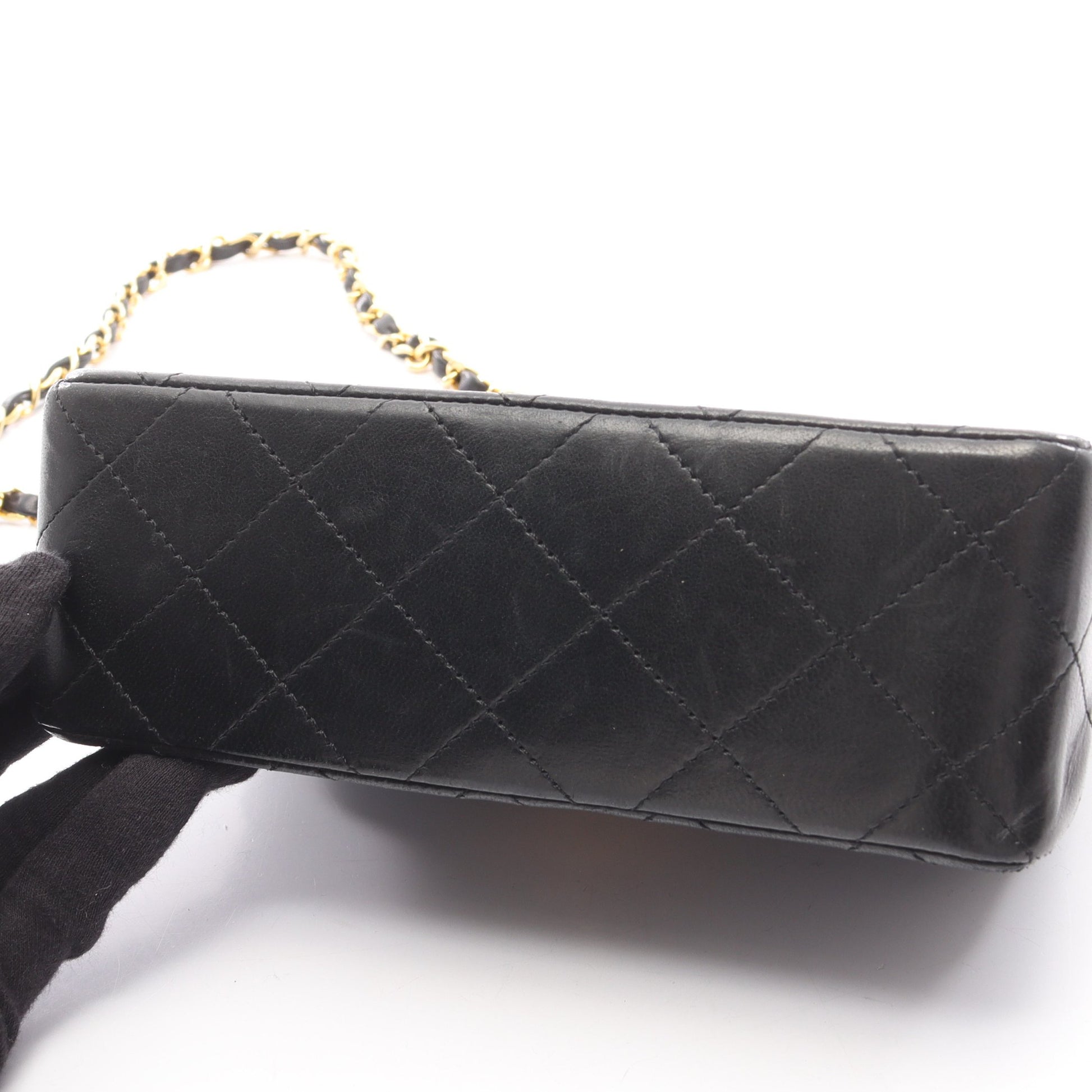 ミニマトラッセ チェーンショルダーバッグ ラムスキン ブラック ゴールド金具 シャネル バッグ CHANEL