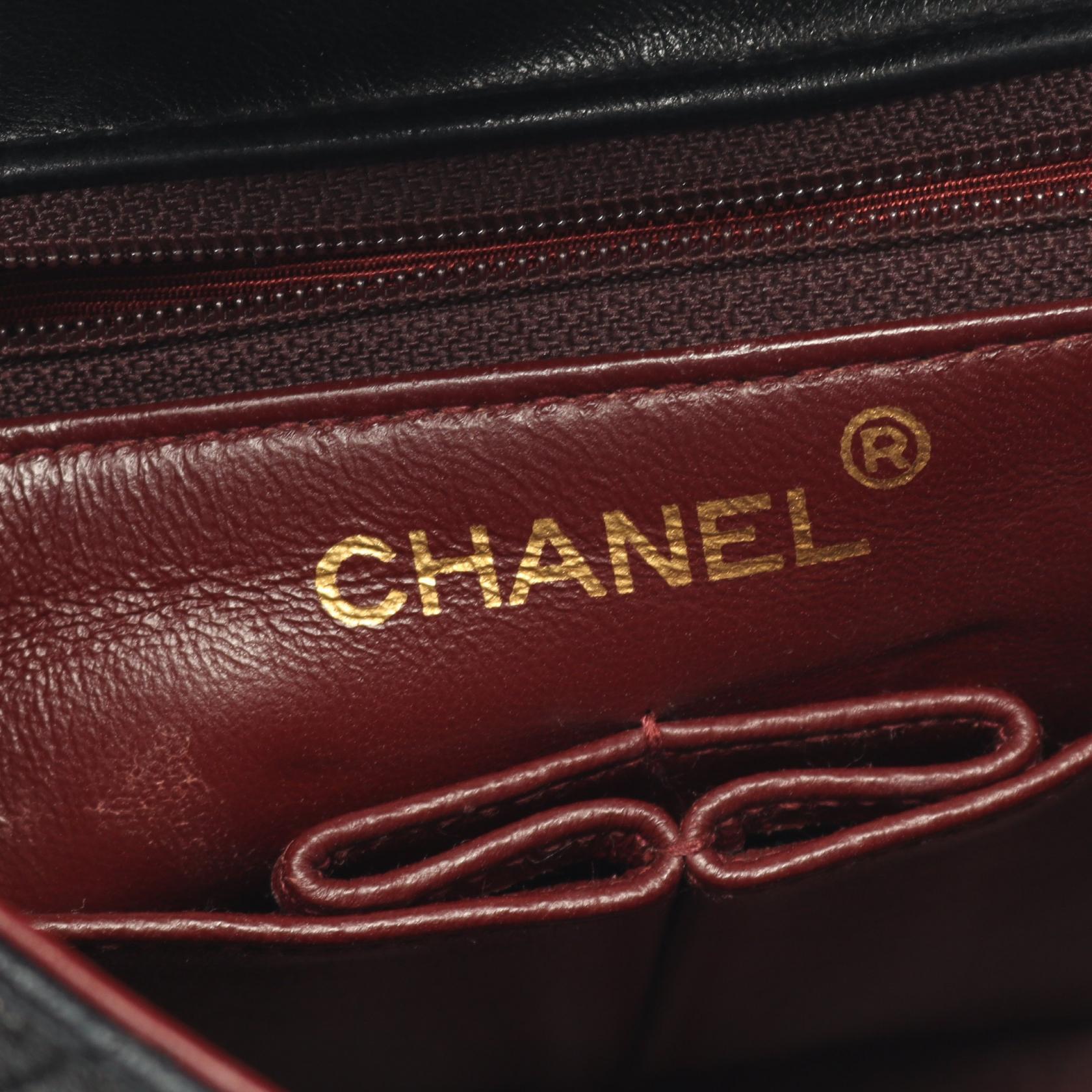 ミニマトラッセ20 チェーンショルダーバッグ ラムスキン ブラック ゴールド金具 ヴィンテージ シャネル バッグ CHANEL