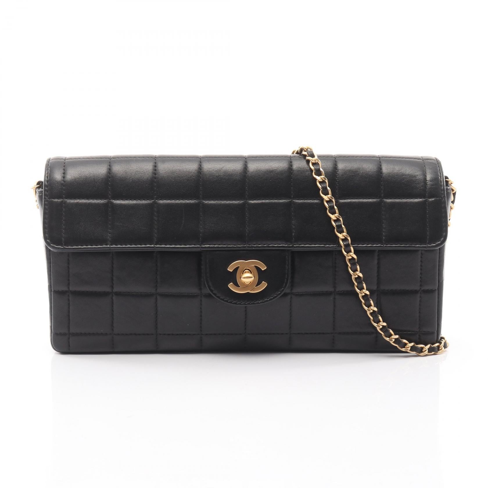 チョコバー チェーンショルダーバッグ ラムスキン ブラック ゴールド金具 シャネル バッグ CHANEL