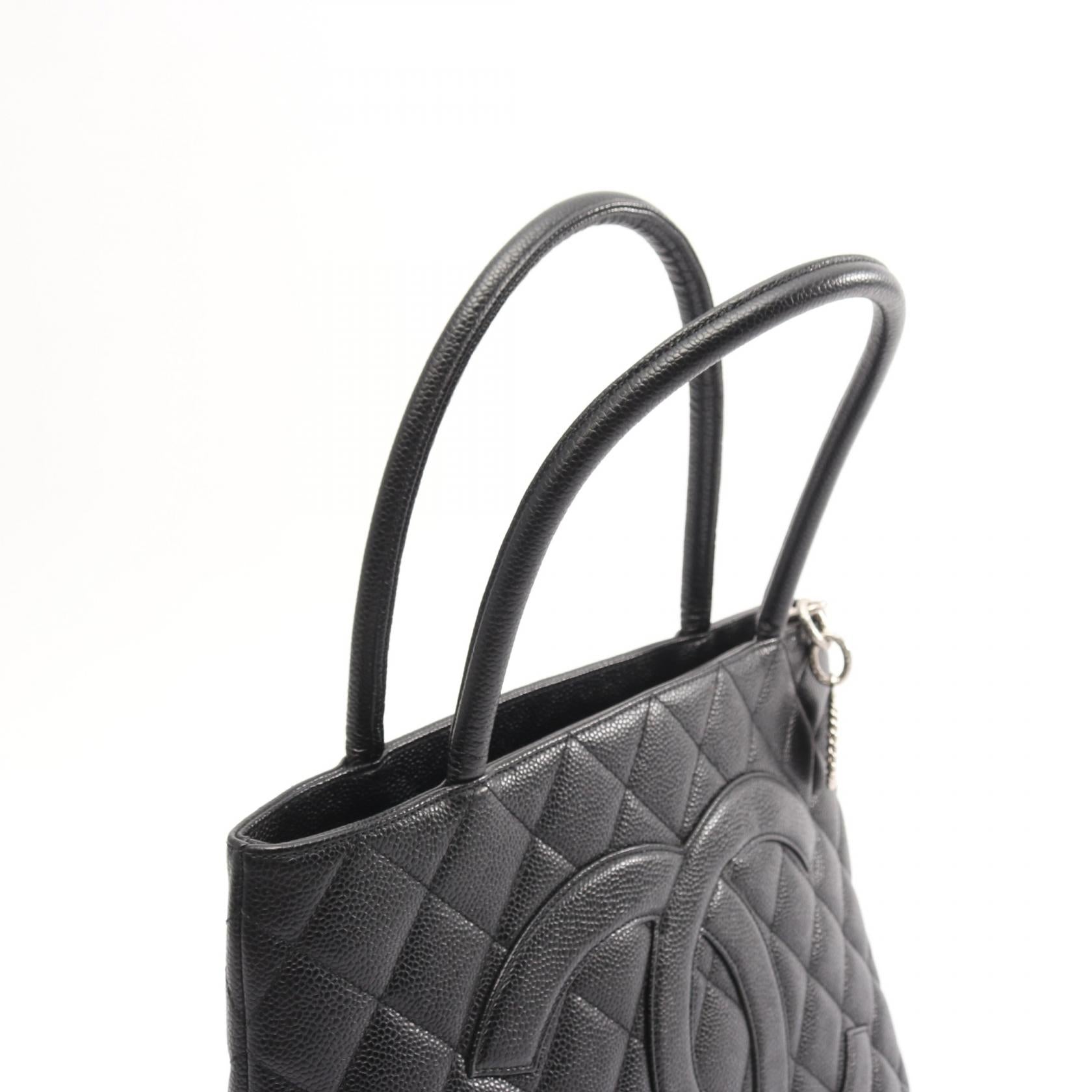 復刻トート ハンドバッグ トートバッグ キャビアスキン ブラック シルバー金具 シャネル バッグ CHANEL